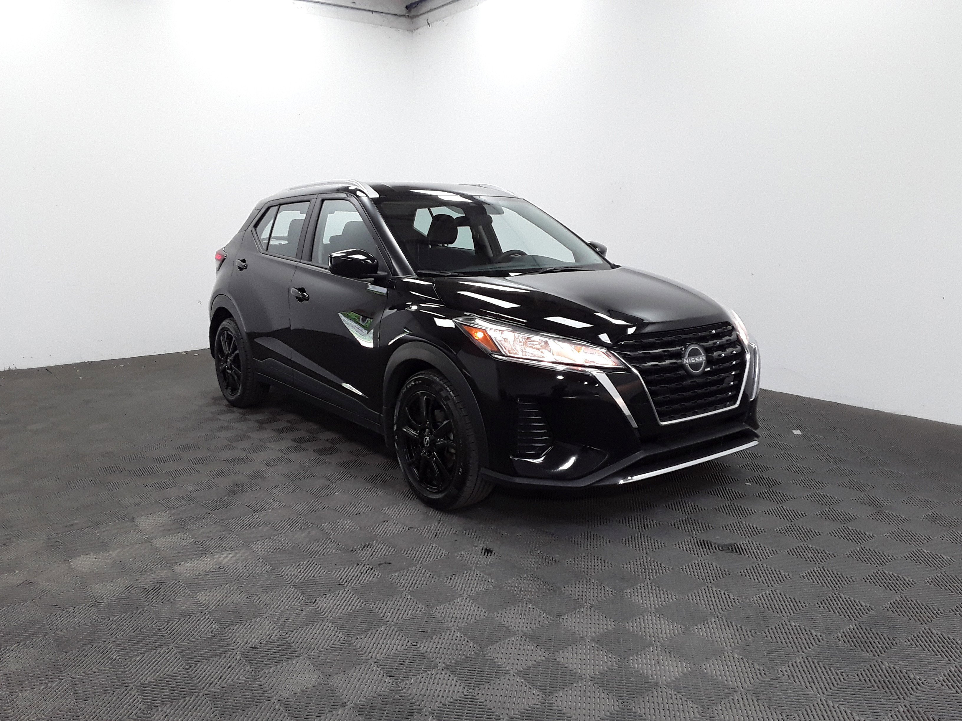 2023 Nissan Kicks SV FWD