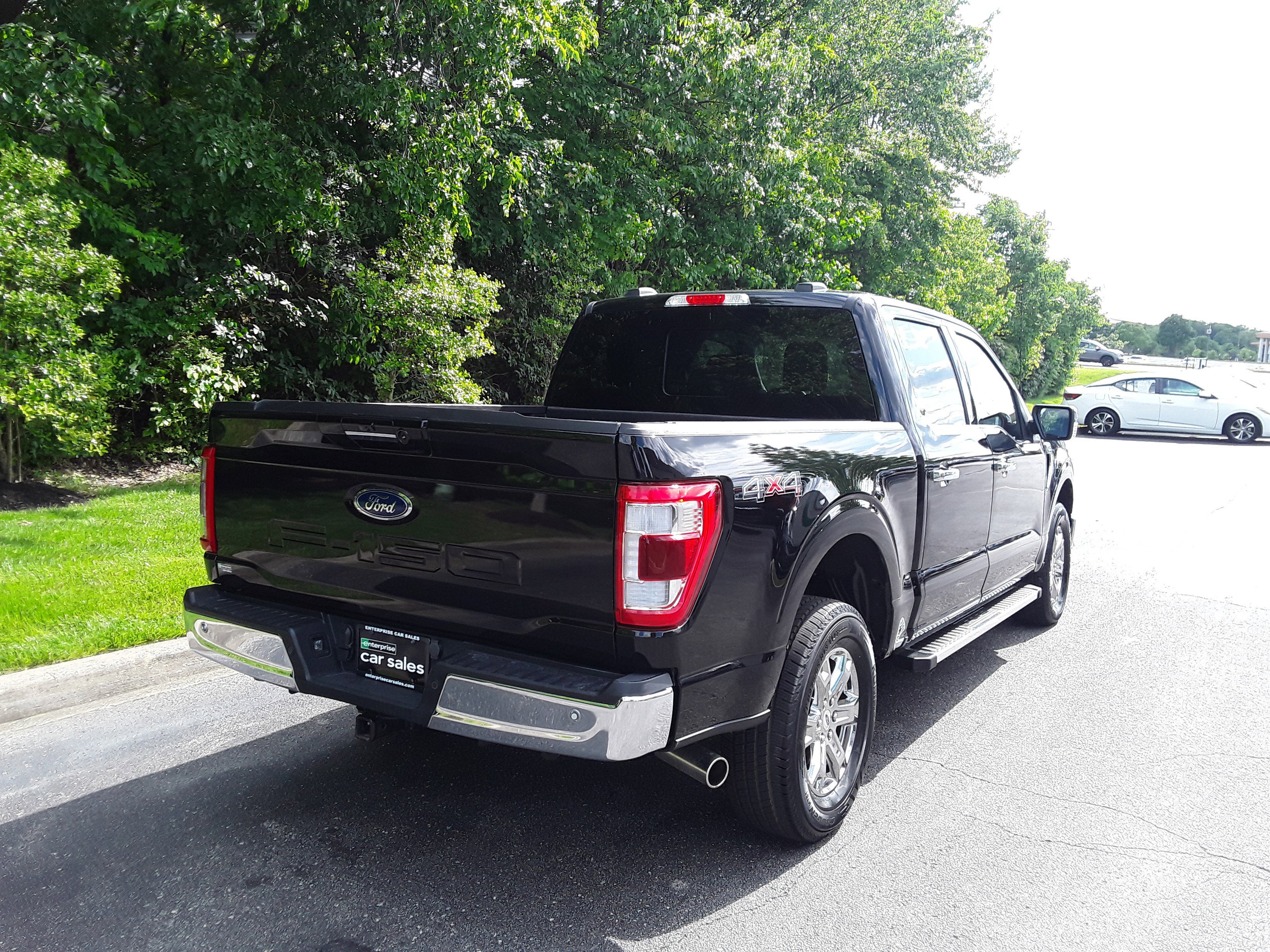 Image 3 of Used 2023 Ford F-150 LARIAT 4WD SuperCrew 5.5' Box