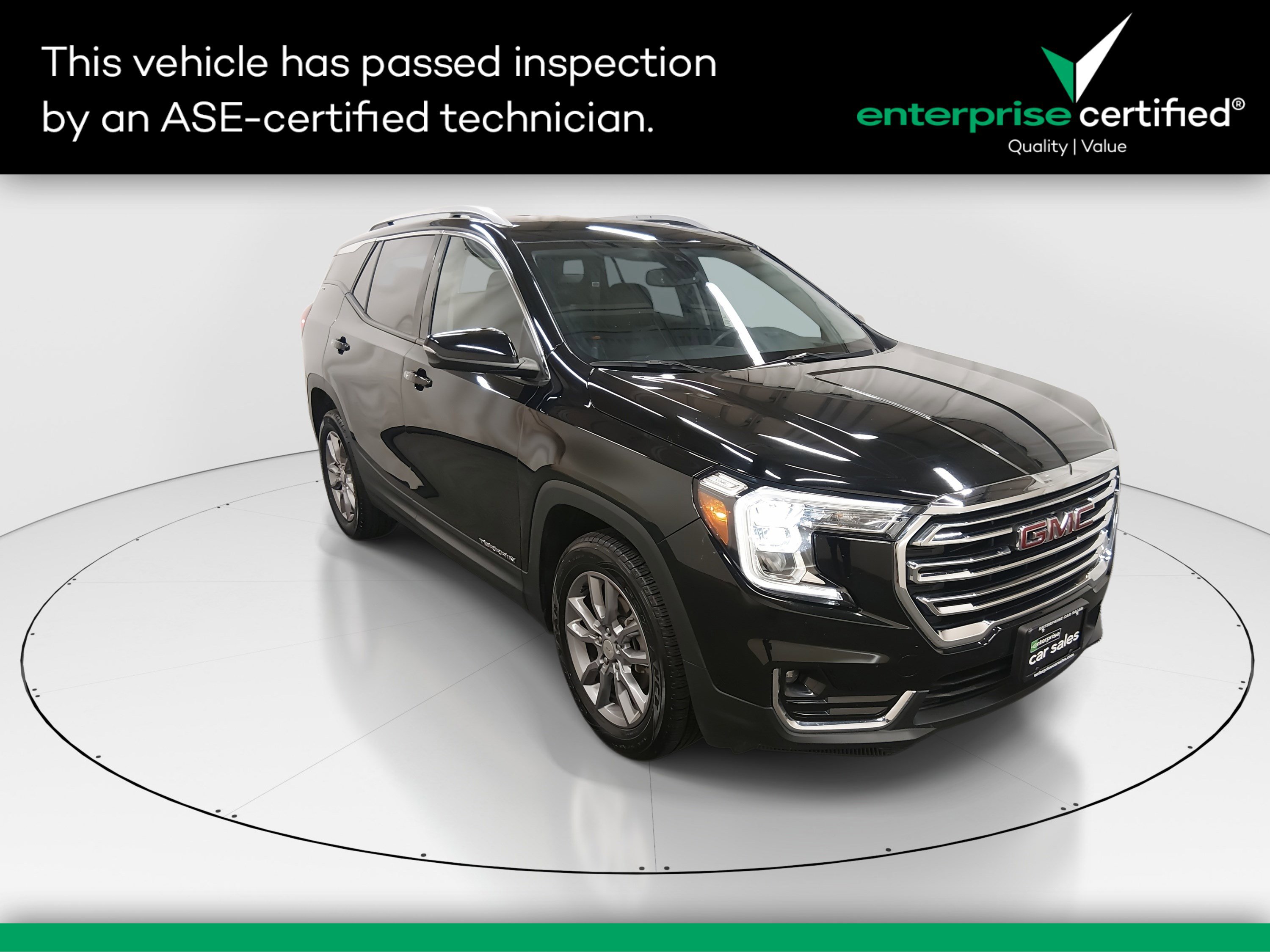 2024 GMC Terrain SLT's photo