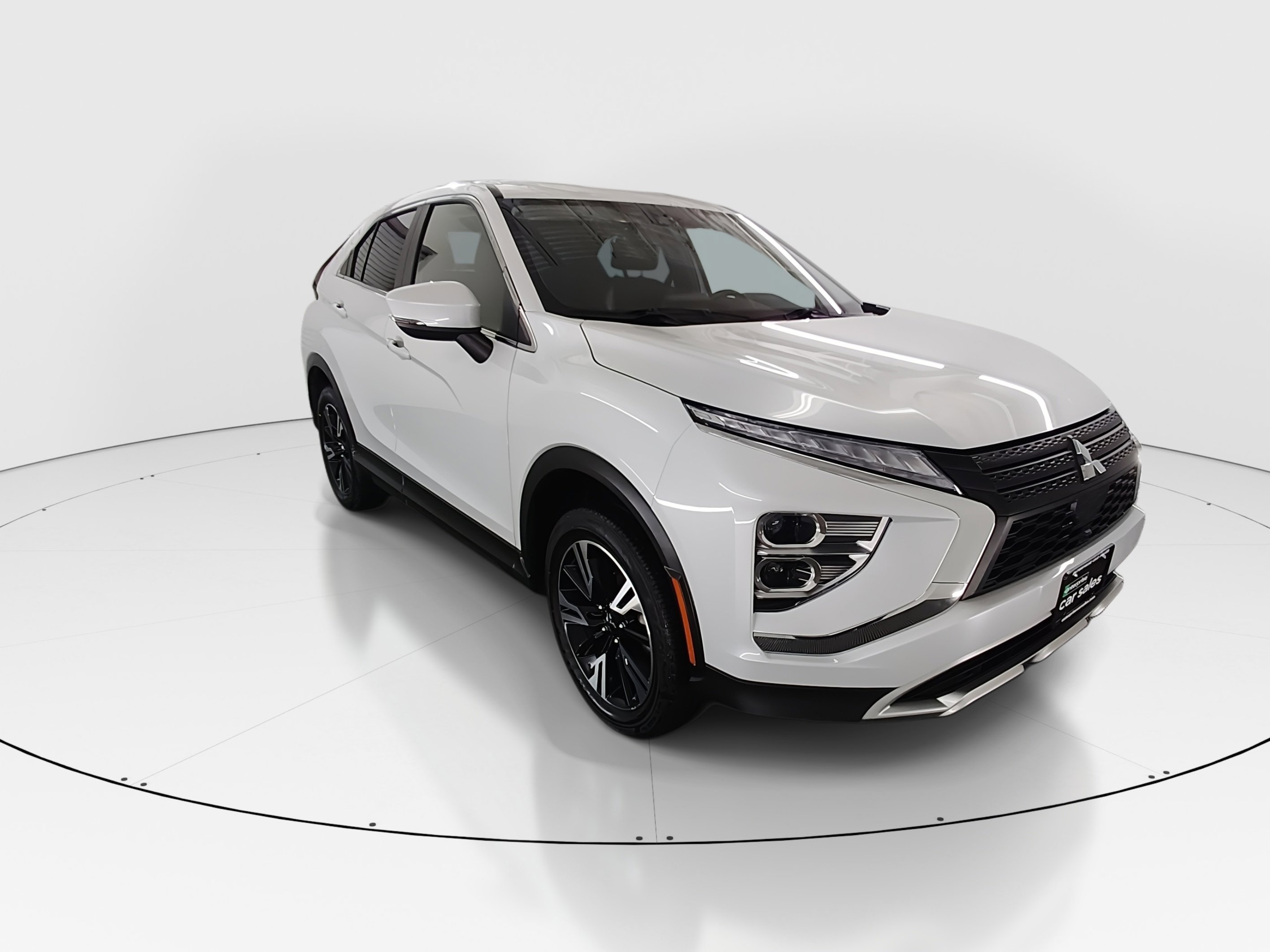 2024 Mitsubishi Eclipse Cross SE's photo