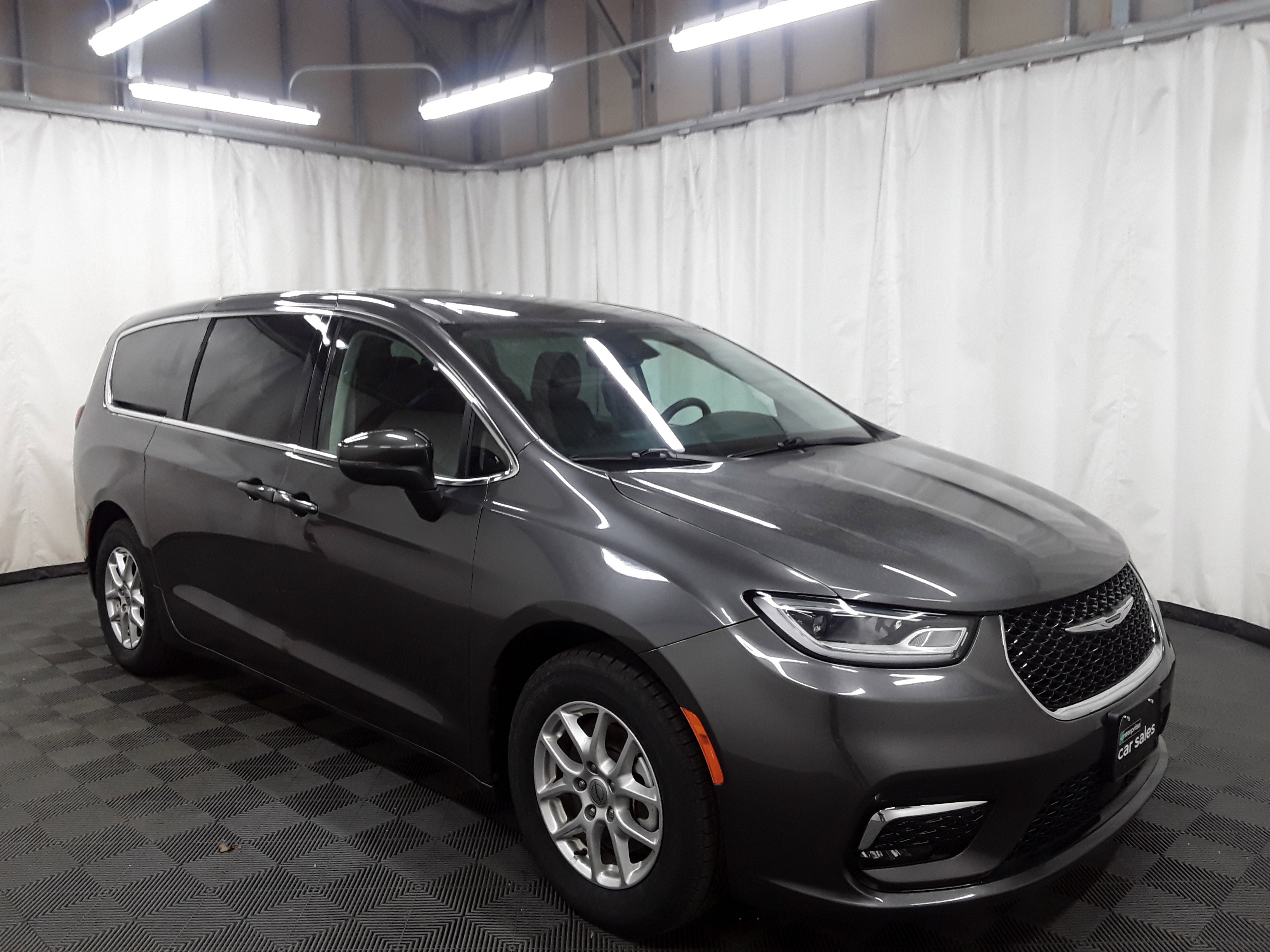 2023 Chrysler Pacifica Touring L FWD