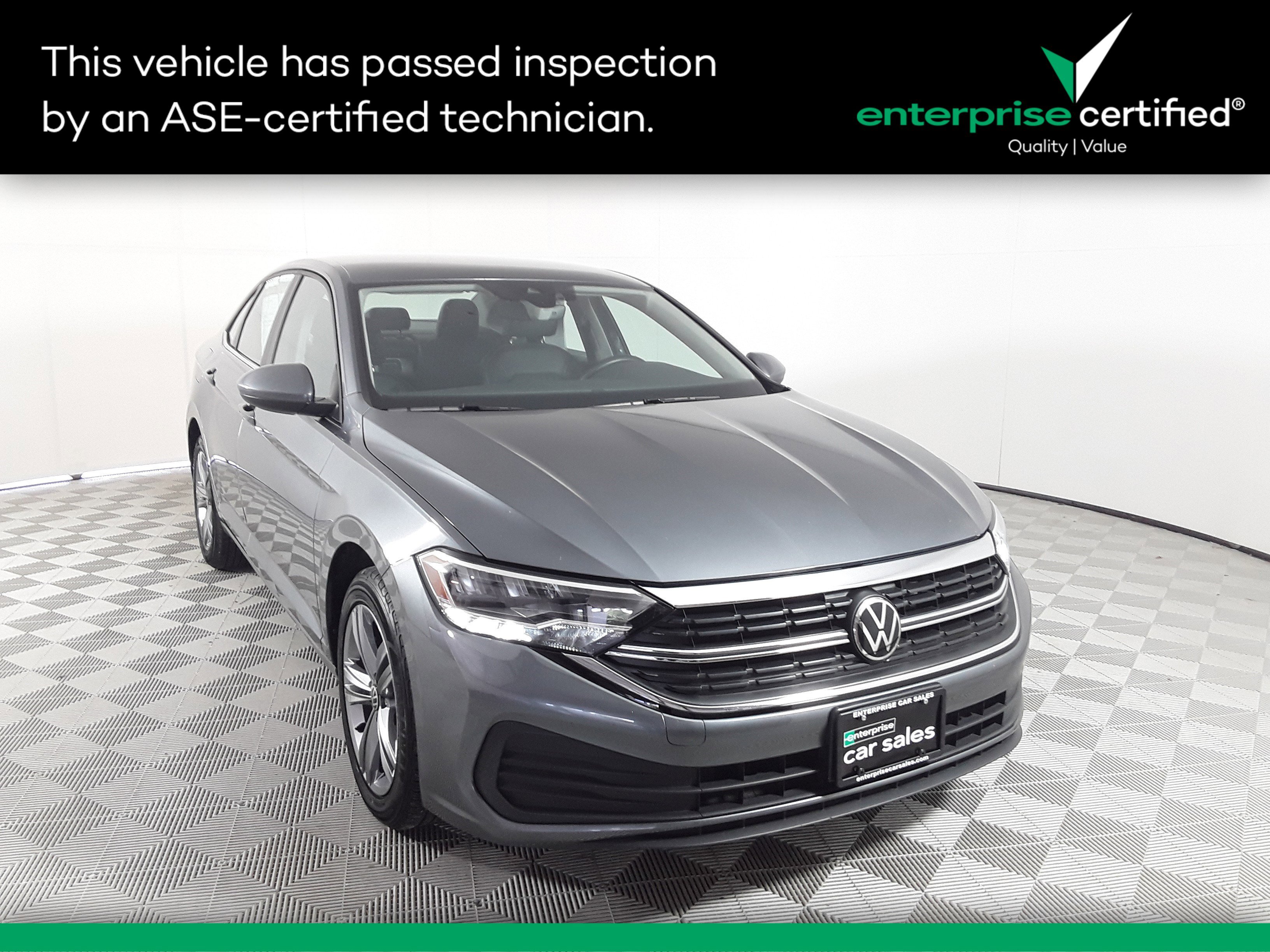 2024 Volkswagen Jetta SE Auto
