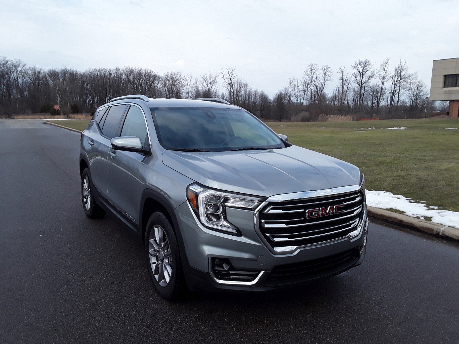 2024 GMC Terrain AWD 4dr SLT