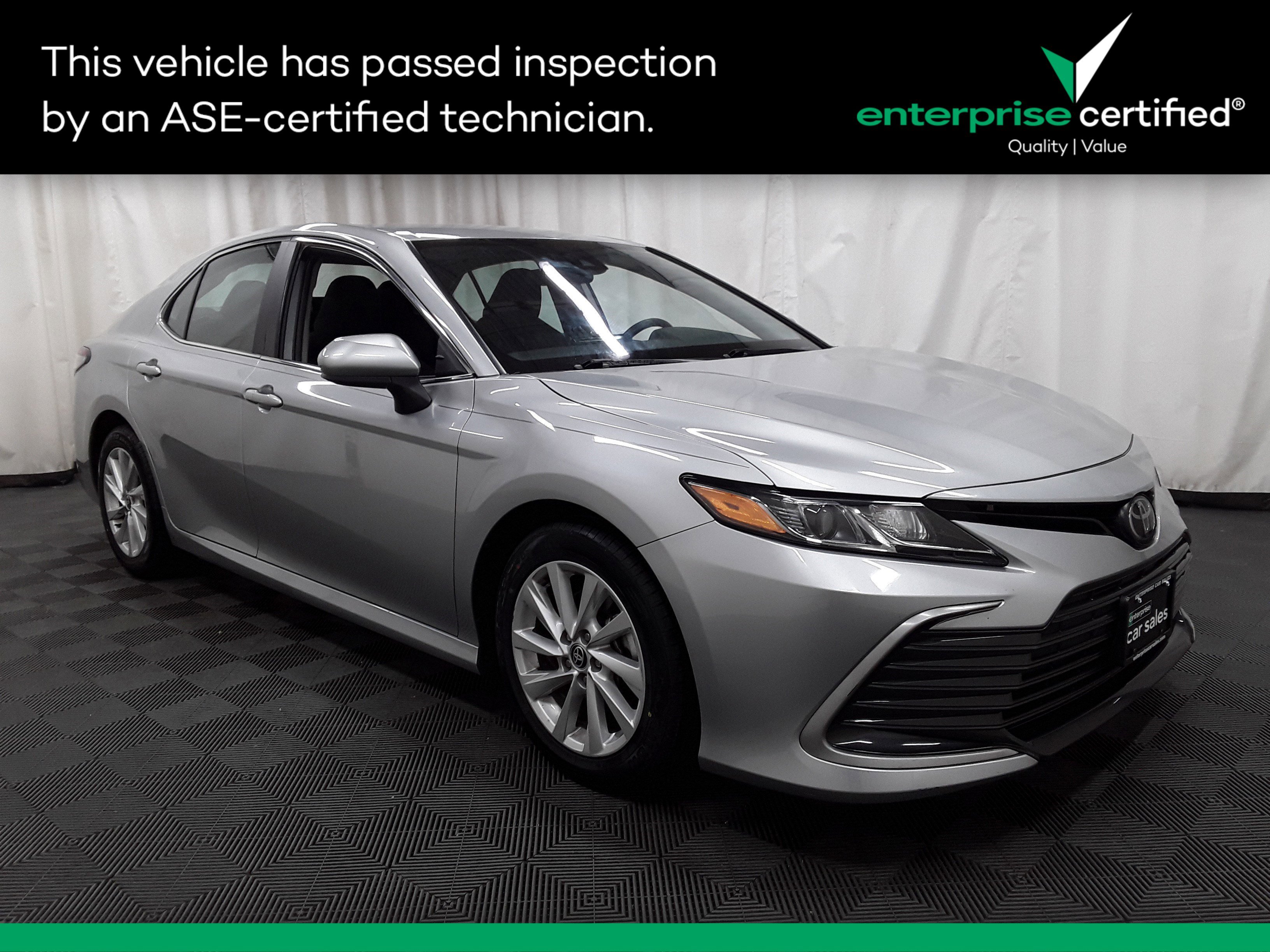 2023 Toyota Camry LE Auto