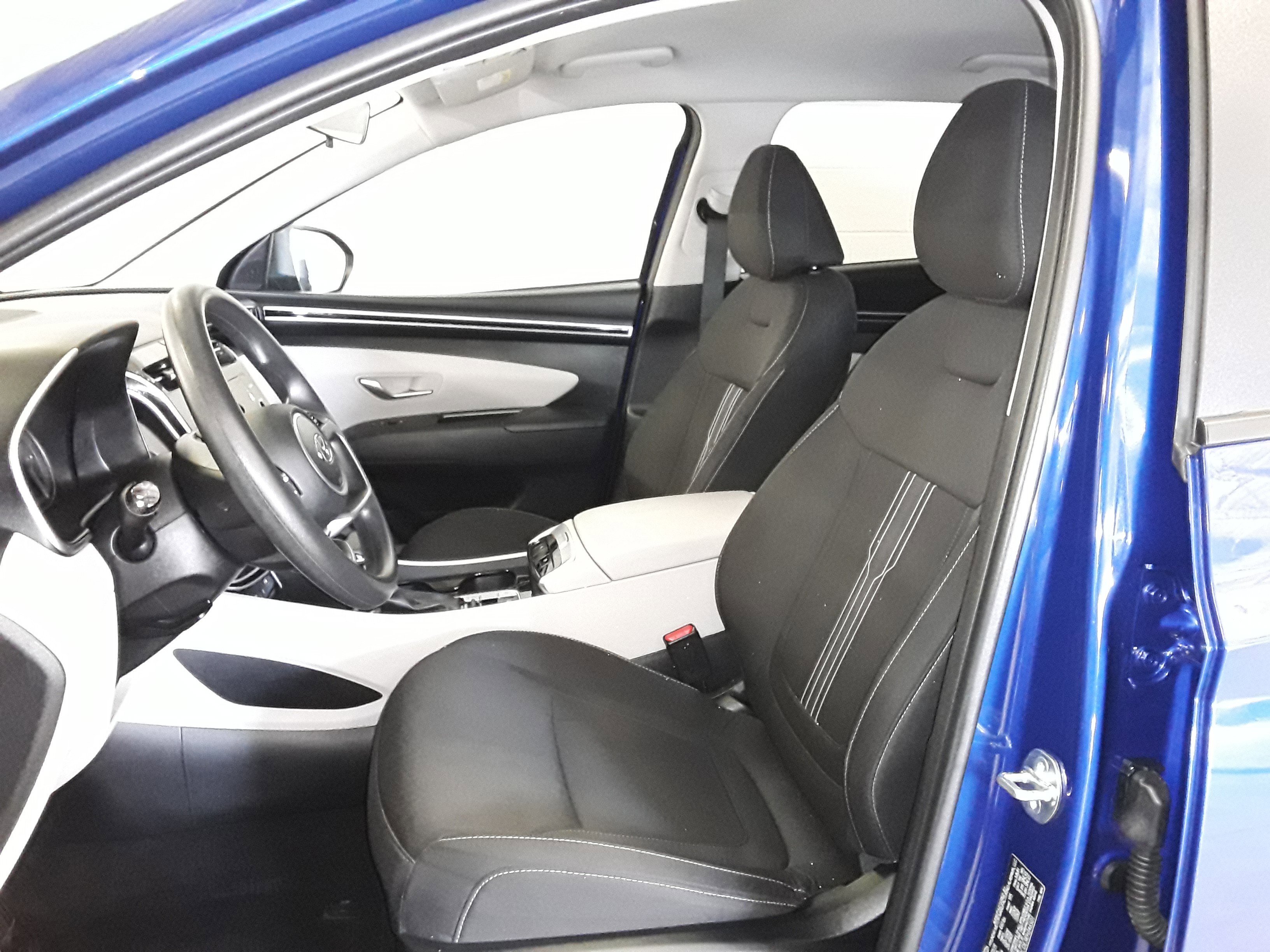 Image 10 of Used 2024 Hyundai Tucson SEL AWD
