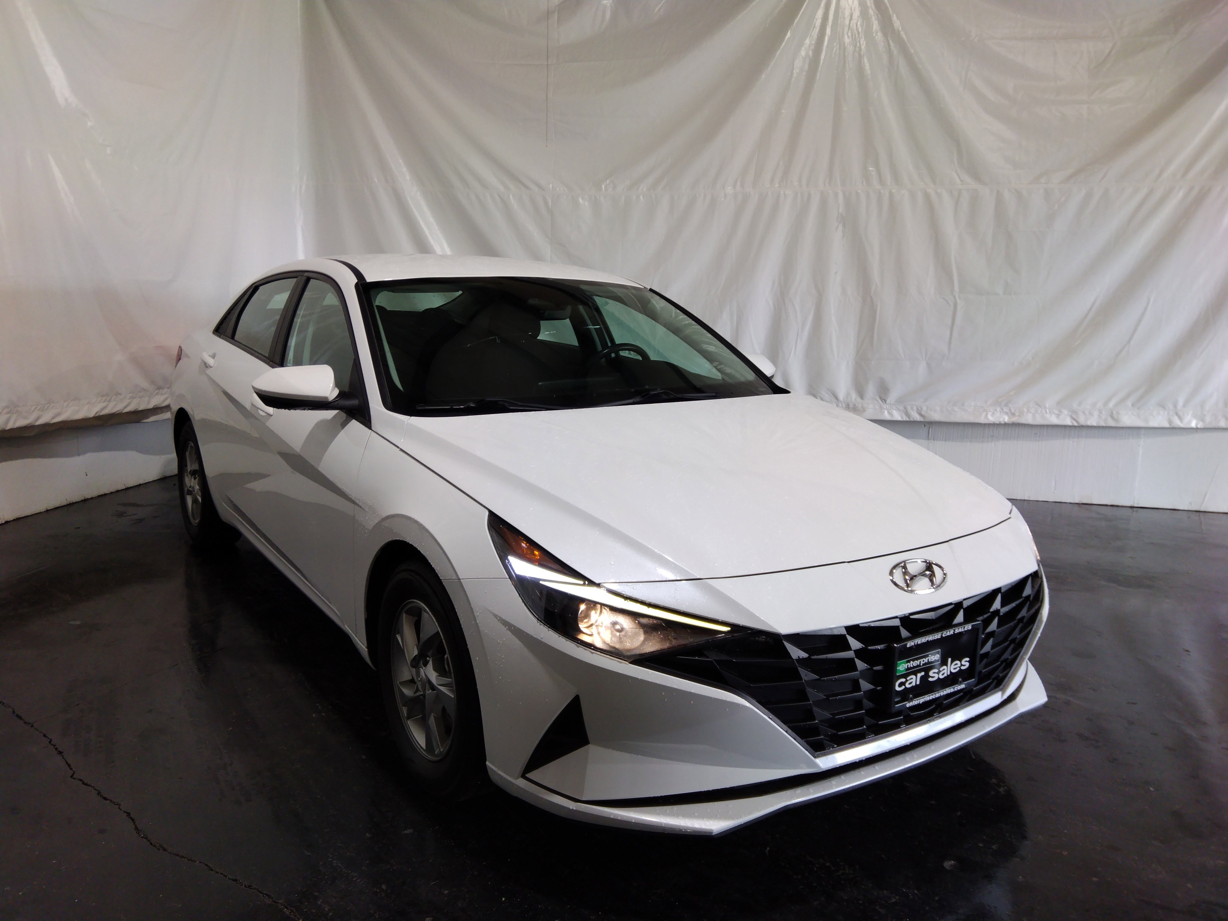 2021 Hyundai Elantra SE IVT