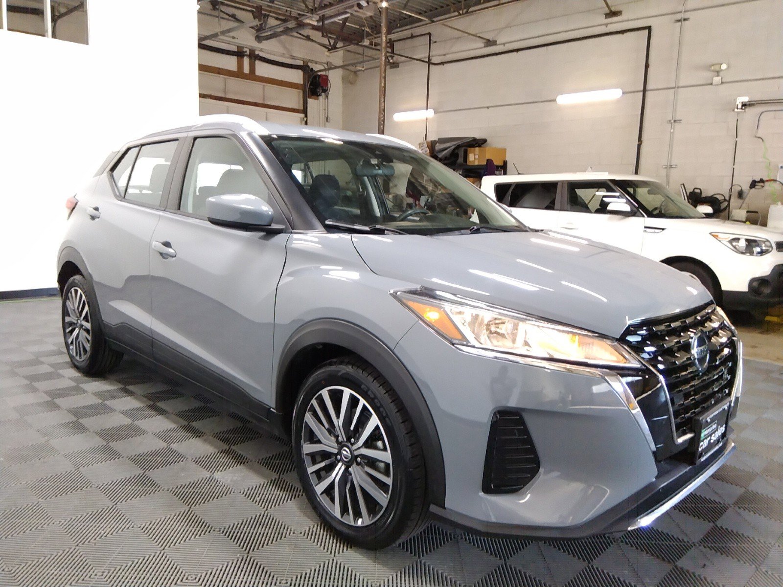 Used 2021 Nissan Kicks SV FWD