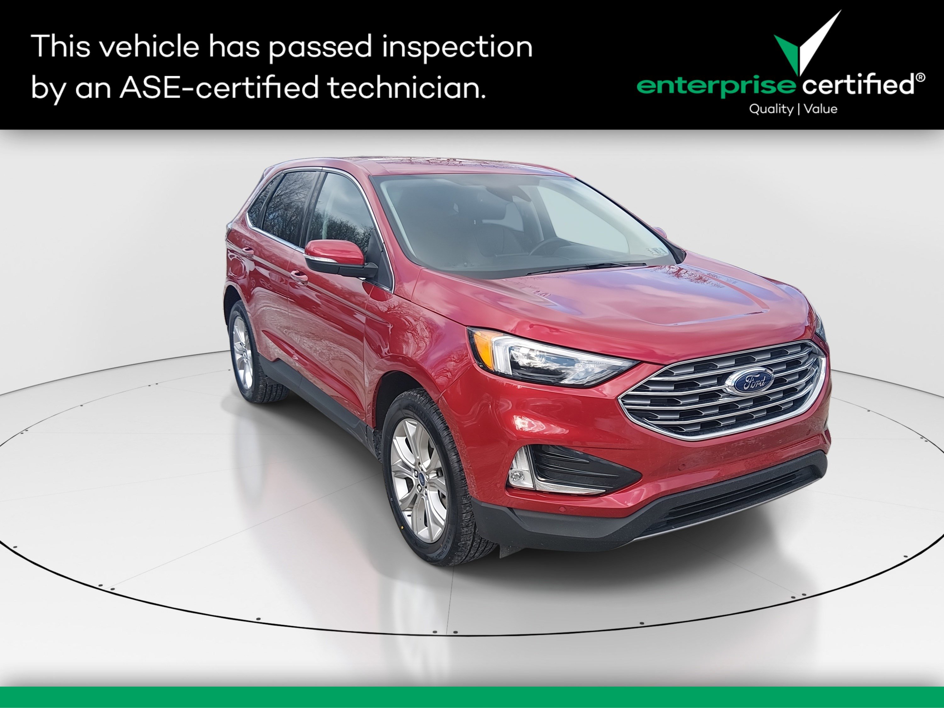 2022 Ford Edge Titanium's photo