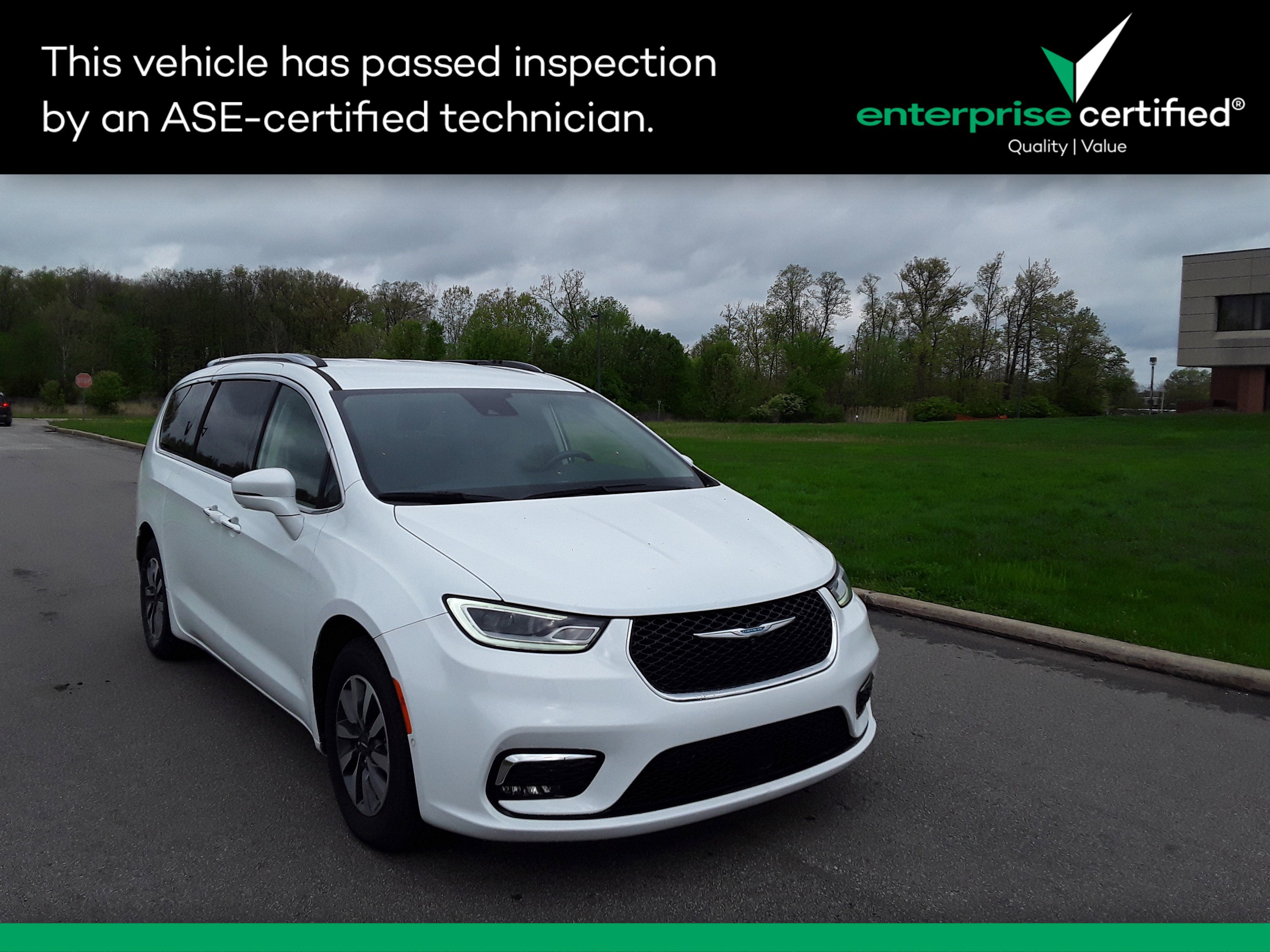 2021 Chrysler Pacifica Hybrid Touring L FWD