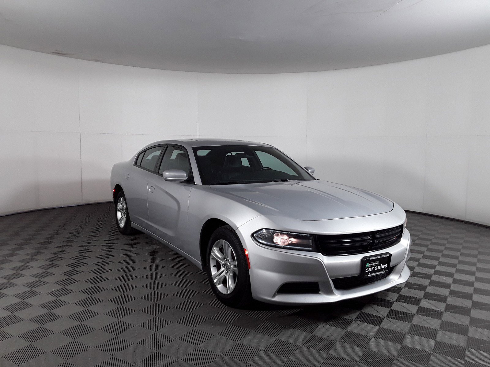 2020 Dodge Charger SXT RWD