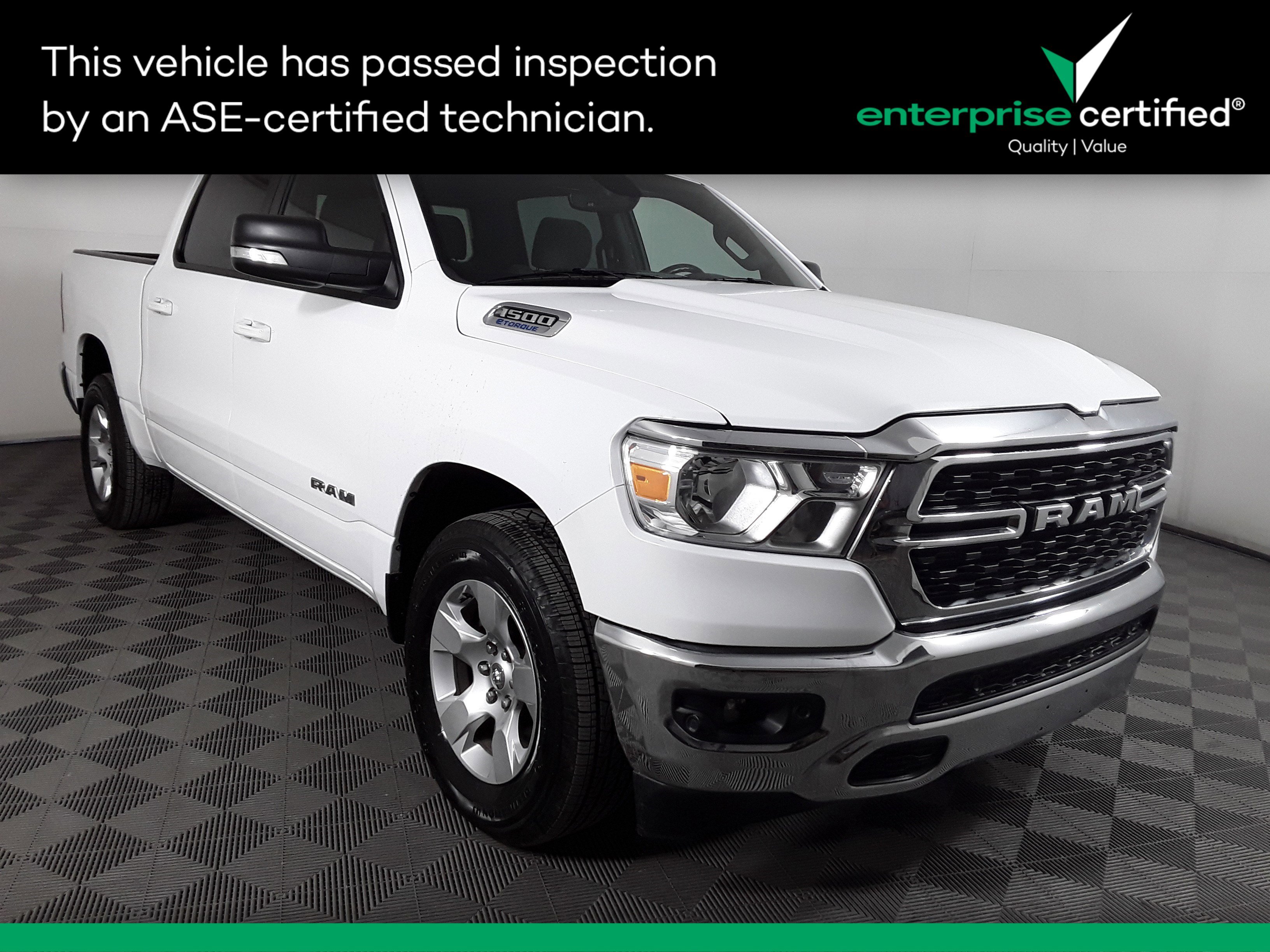 2022 Ram 1500 Big Horn 4x2 Crew Cab 5'7