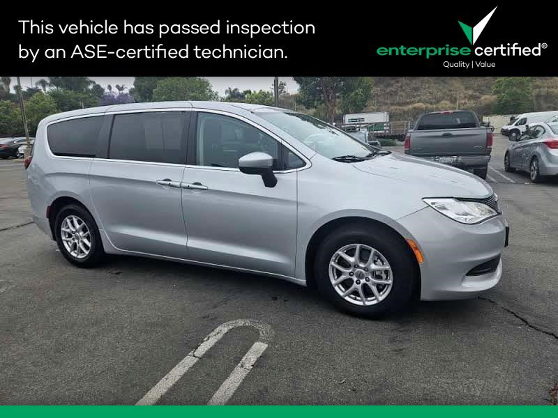 2023 Chrysler Voyager LX FWD