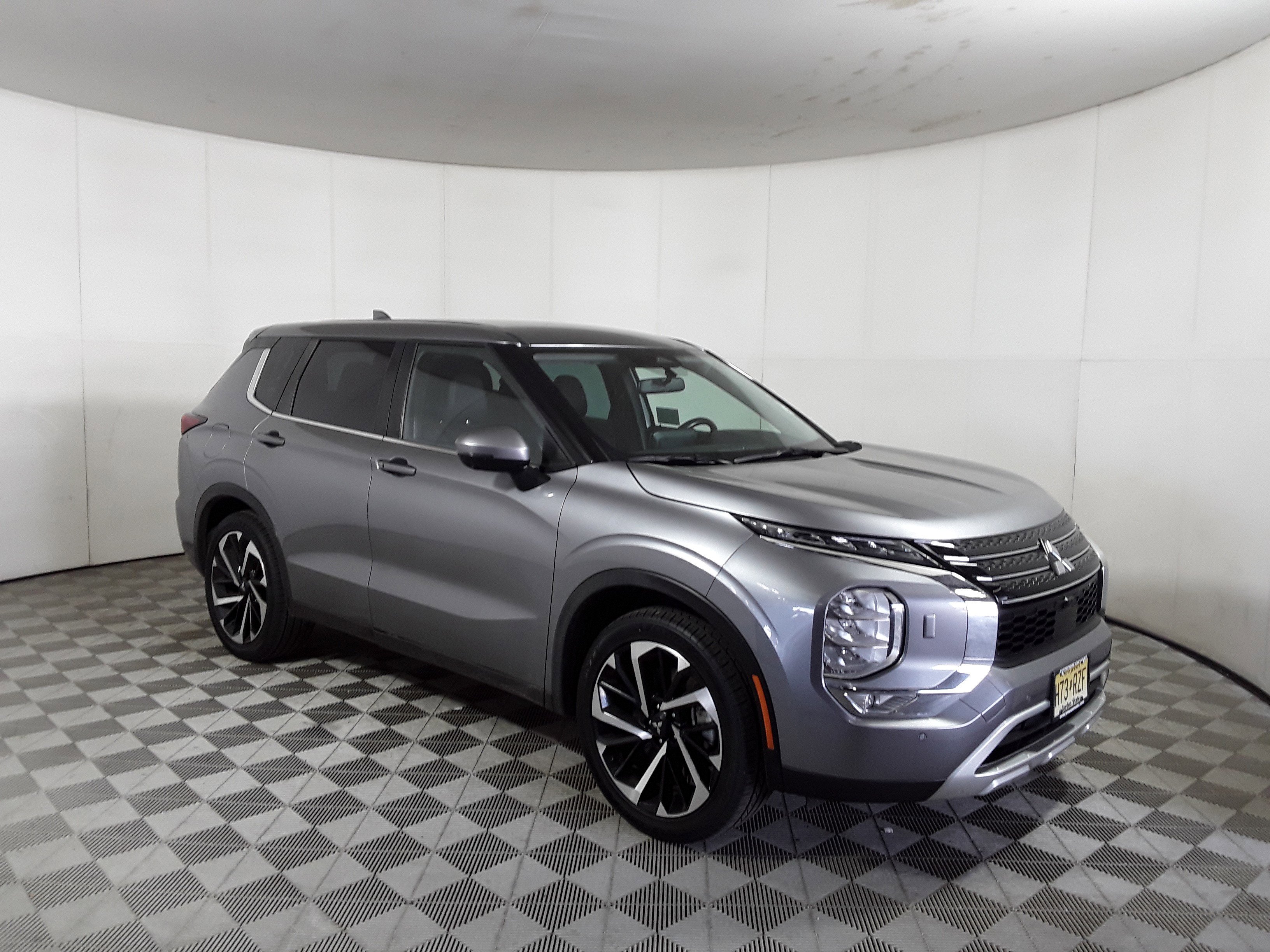 2023 Mitsubishi Outlander SE S-AWC