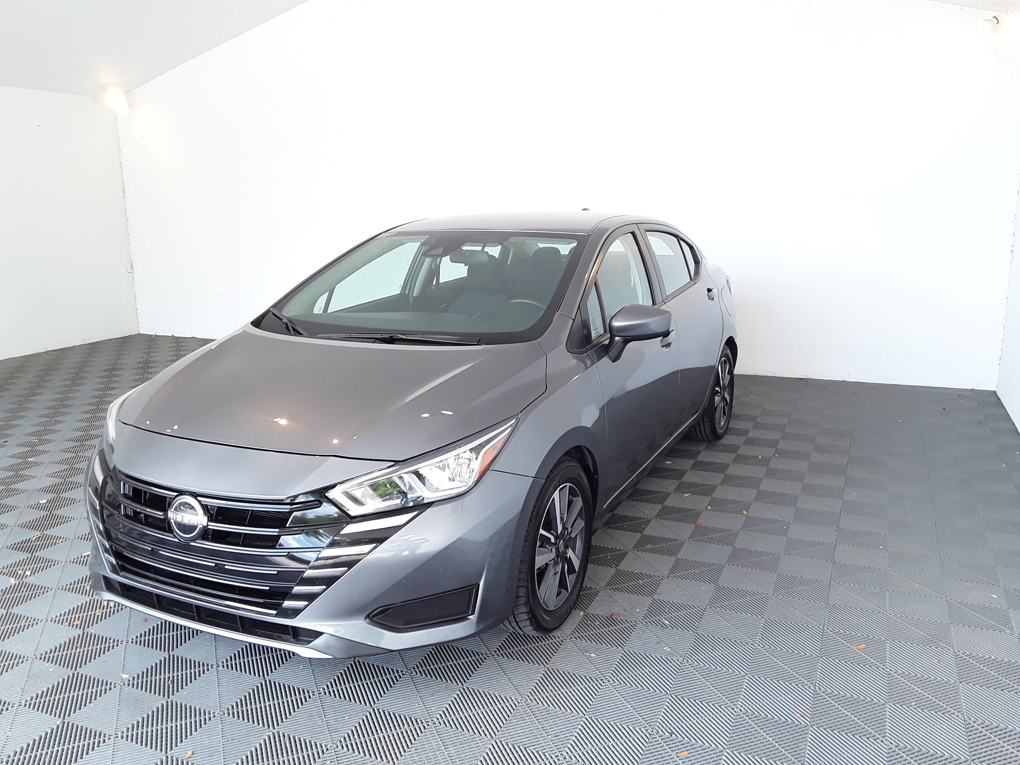 Image 3 of Used 2023 Nissan Versa SV CVT