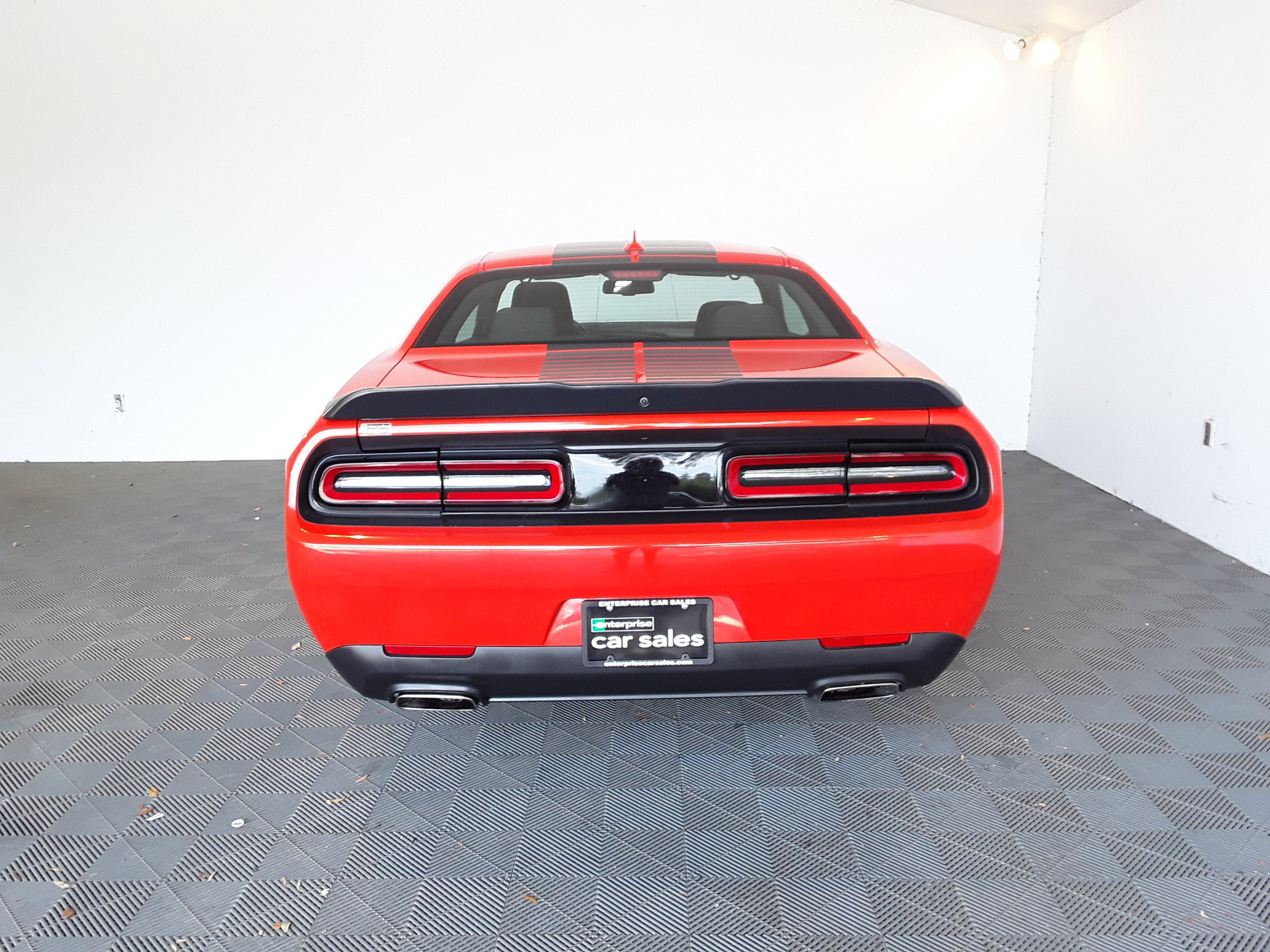 Image 5 of Used 2022 Dodge Challenger SXT RWD