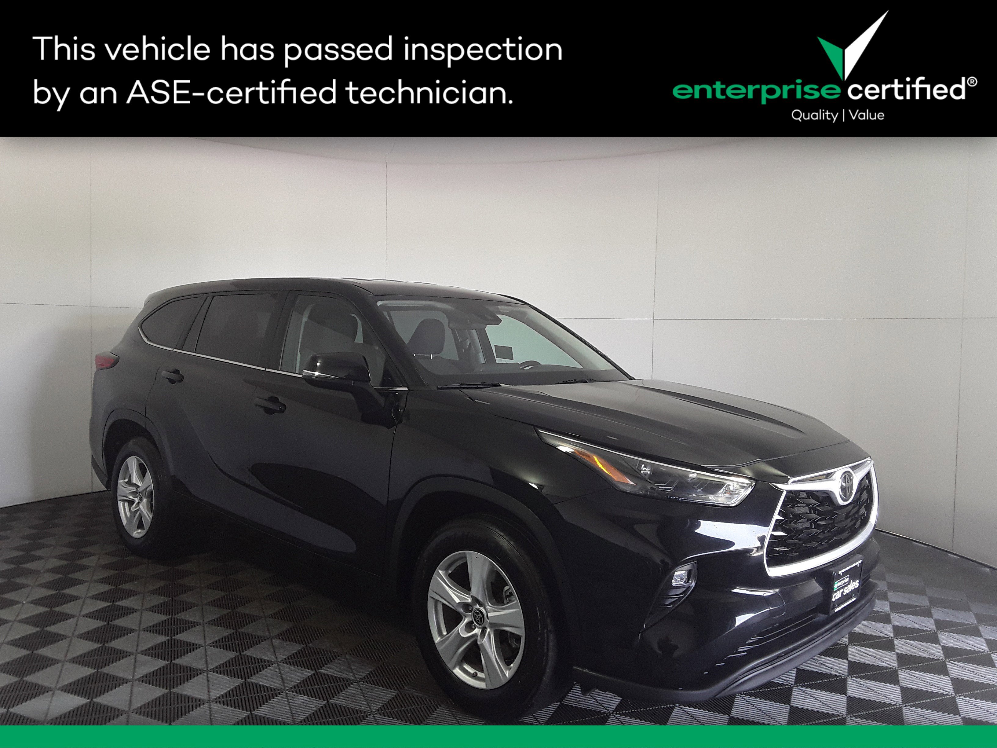 2023 Toyota Highlander LE FWD