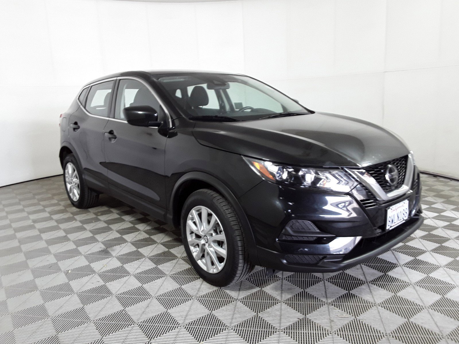 2021 Nissan Rogue Sport FWD S