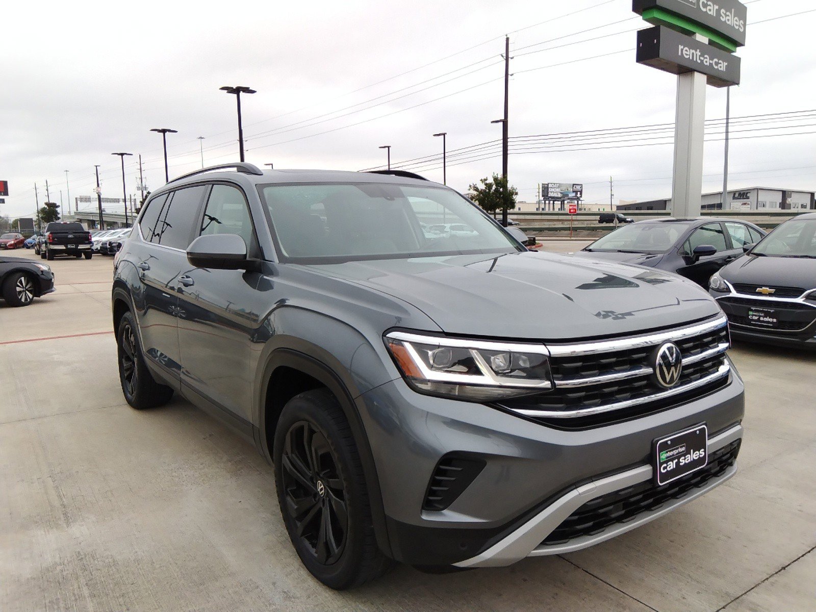 2022 Volkswagen Atlas 2.0T SE w/Technology FWD