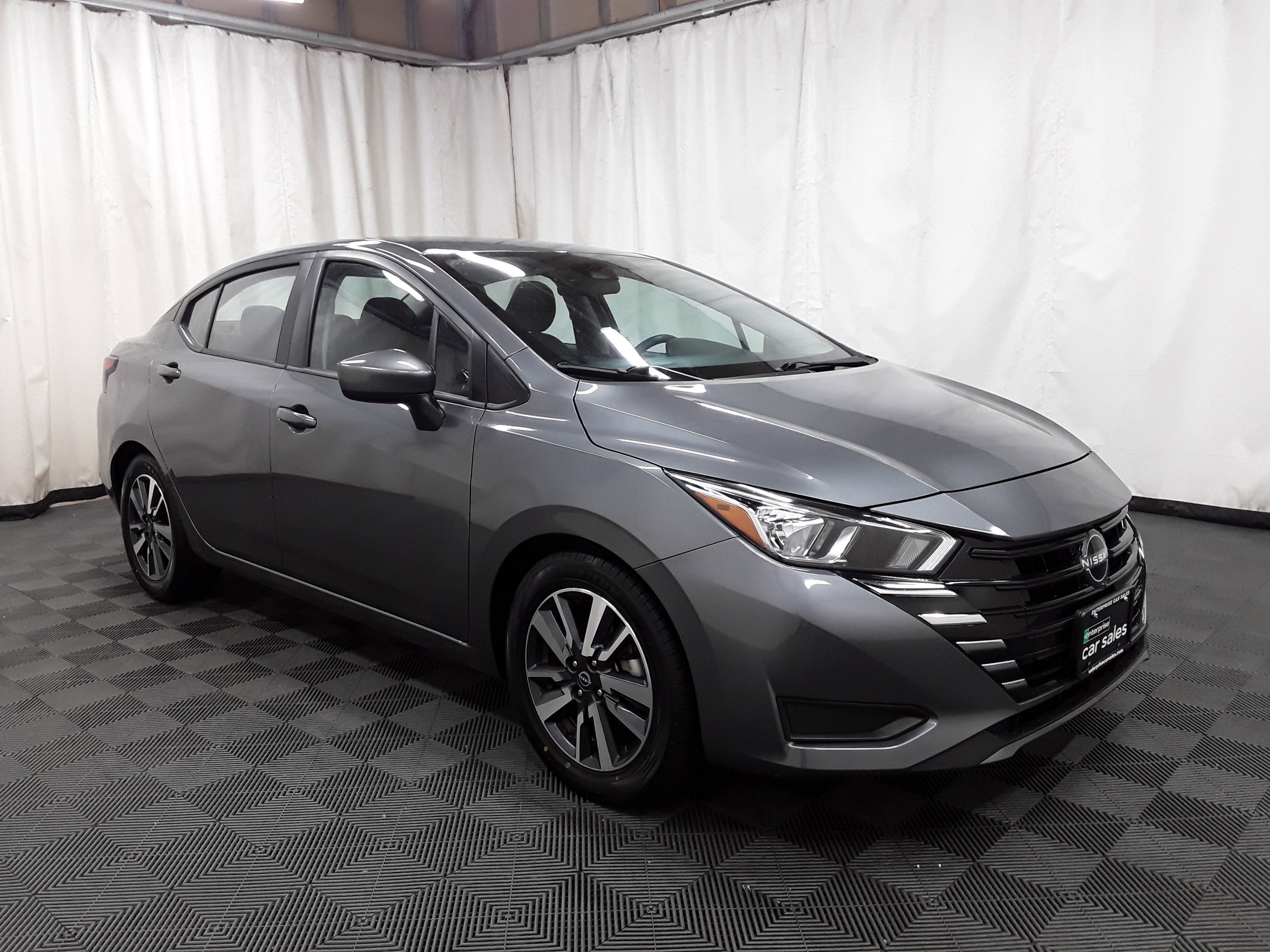 Used 2023 Nissan Versa SV CVT