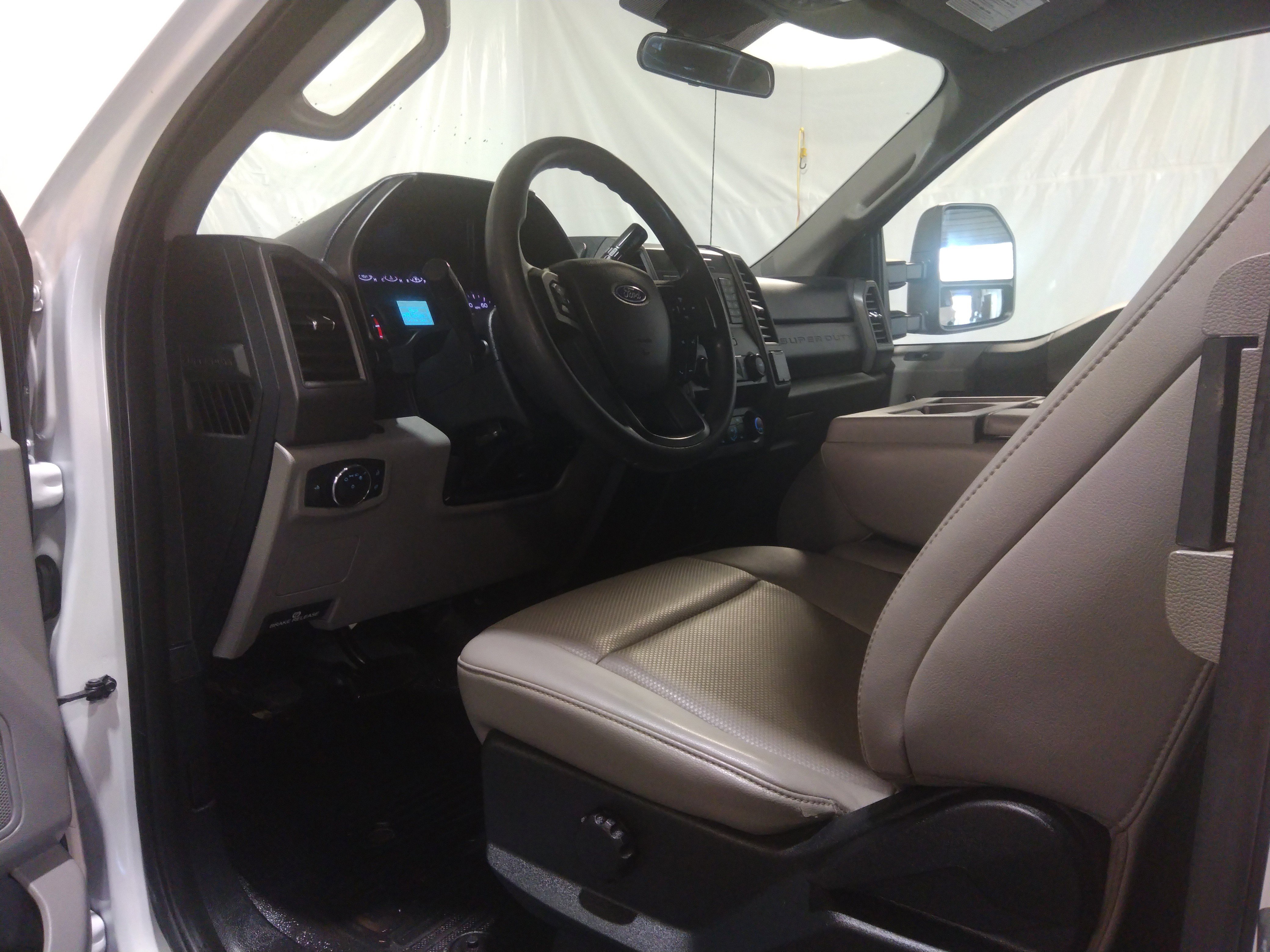 Image of Used 2020 Ford Super Duty F-350 SRW XL 2WD SuperCab 6.75' Box