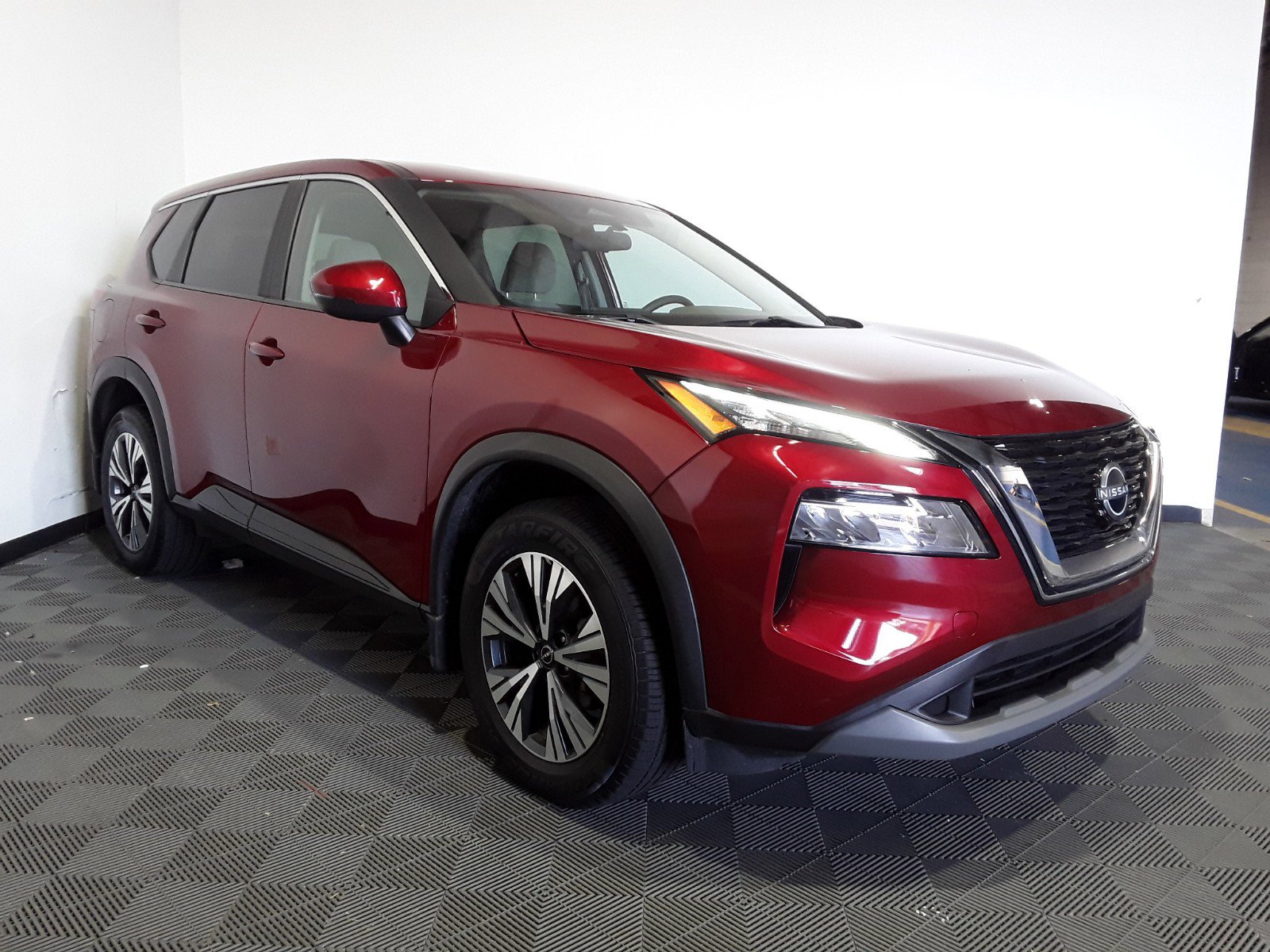 Used 2023 Nissan Rogue AWD SV