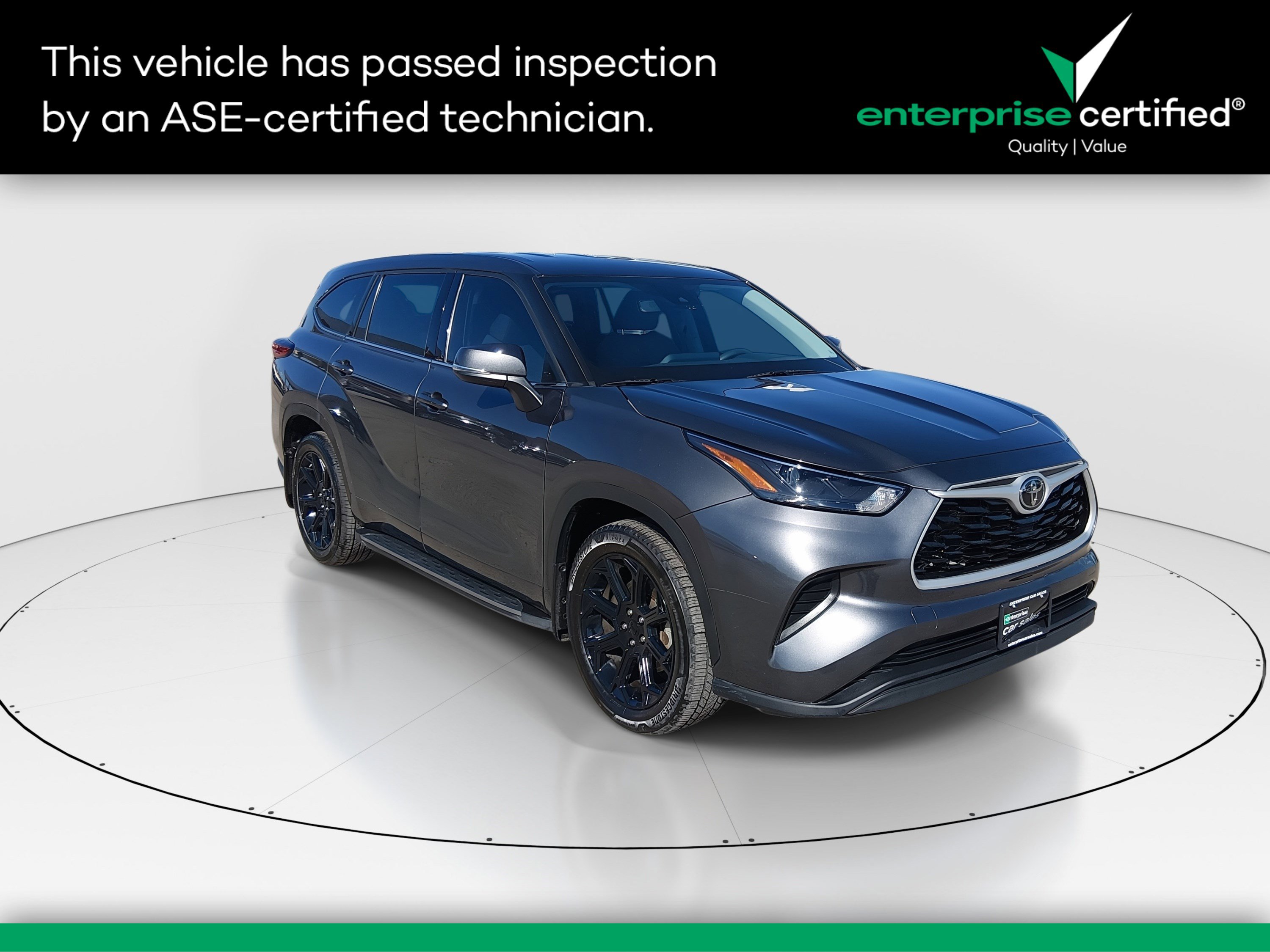 2022 Toyota Highlander L's photo