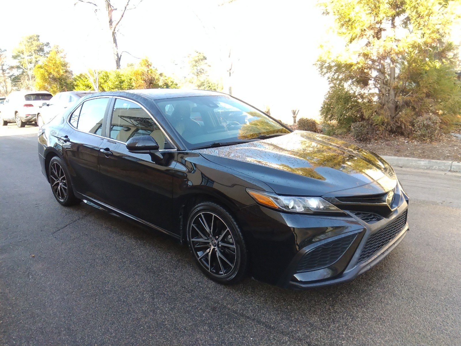 2021 Toyota Camry SE Auto