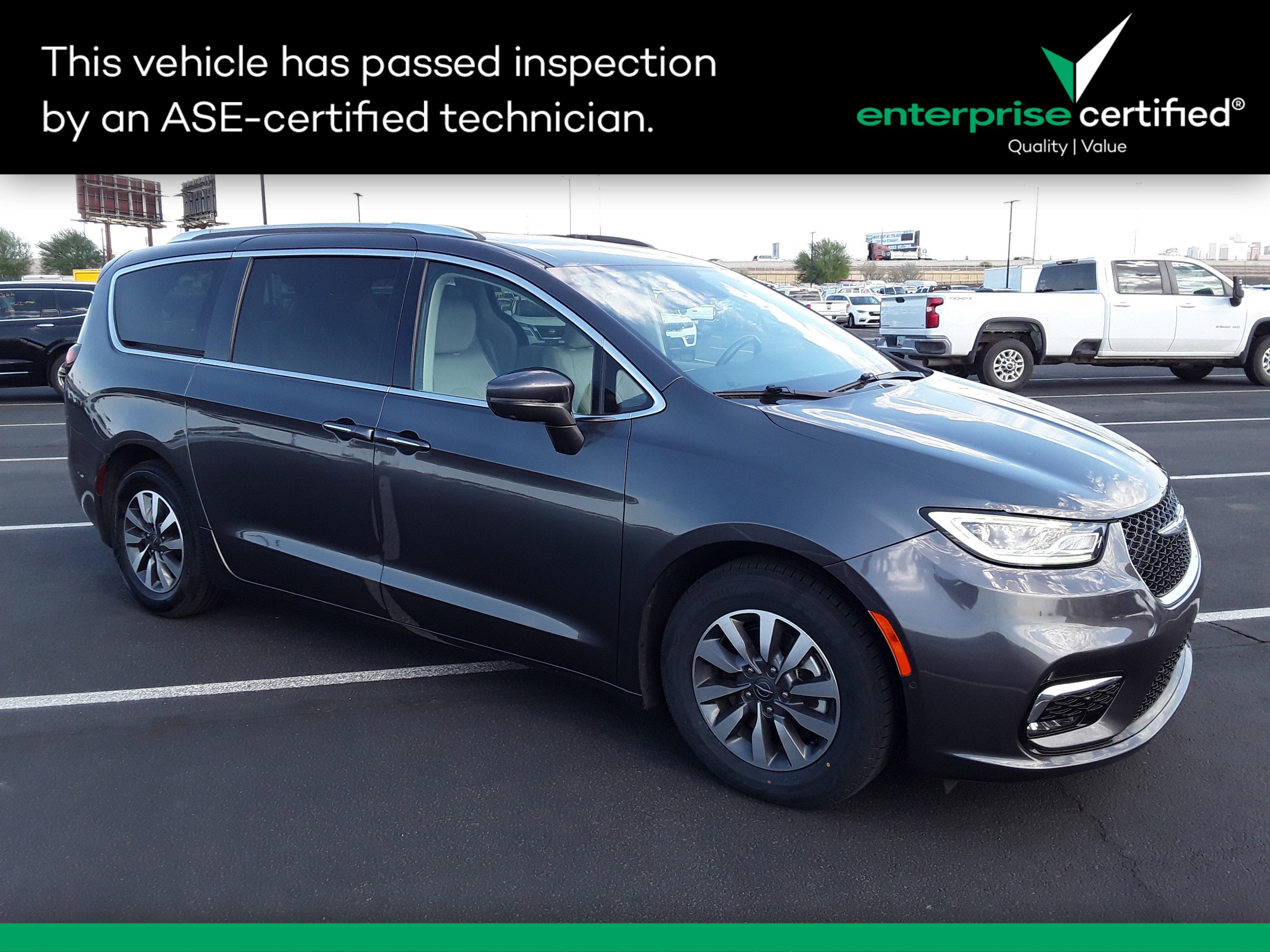 Used 2021 Chrysler Pacifica Hybrid Touring L FWD