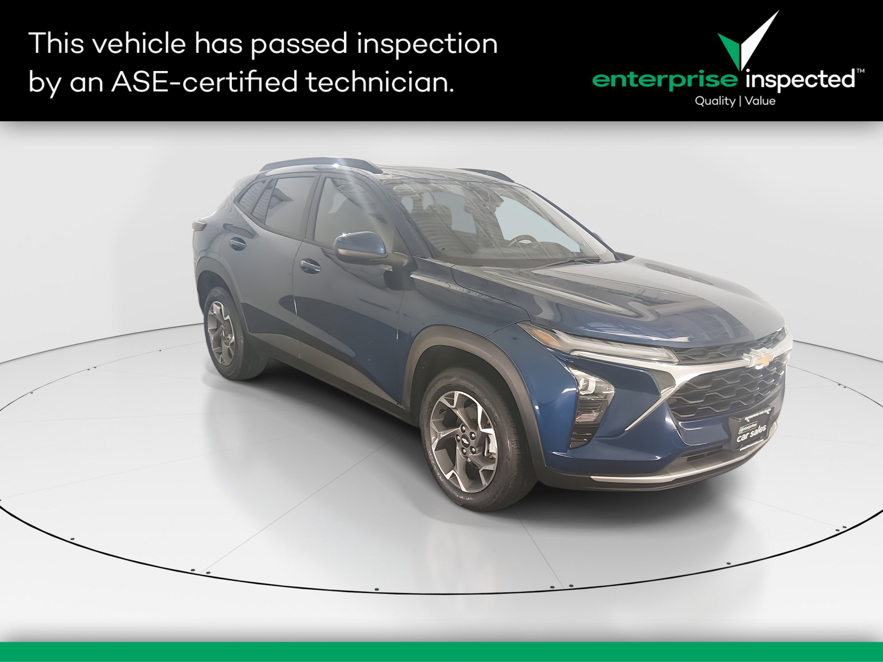 2024 Chevrolet Trax LT's photo