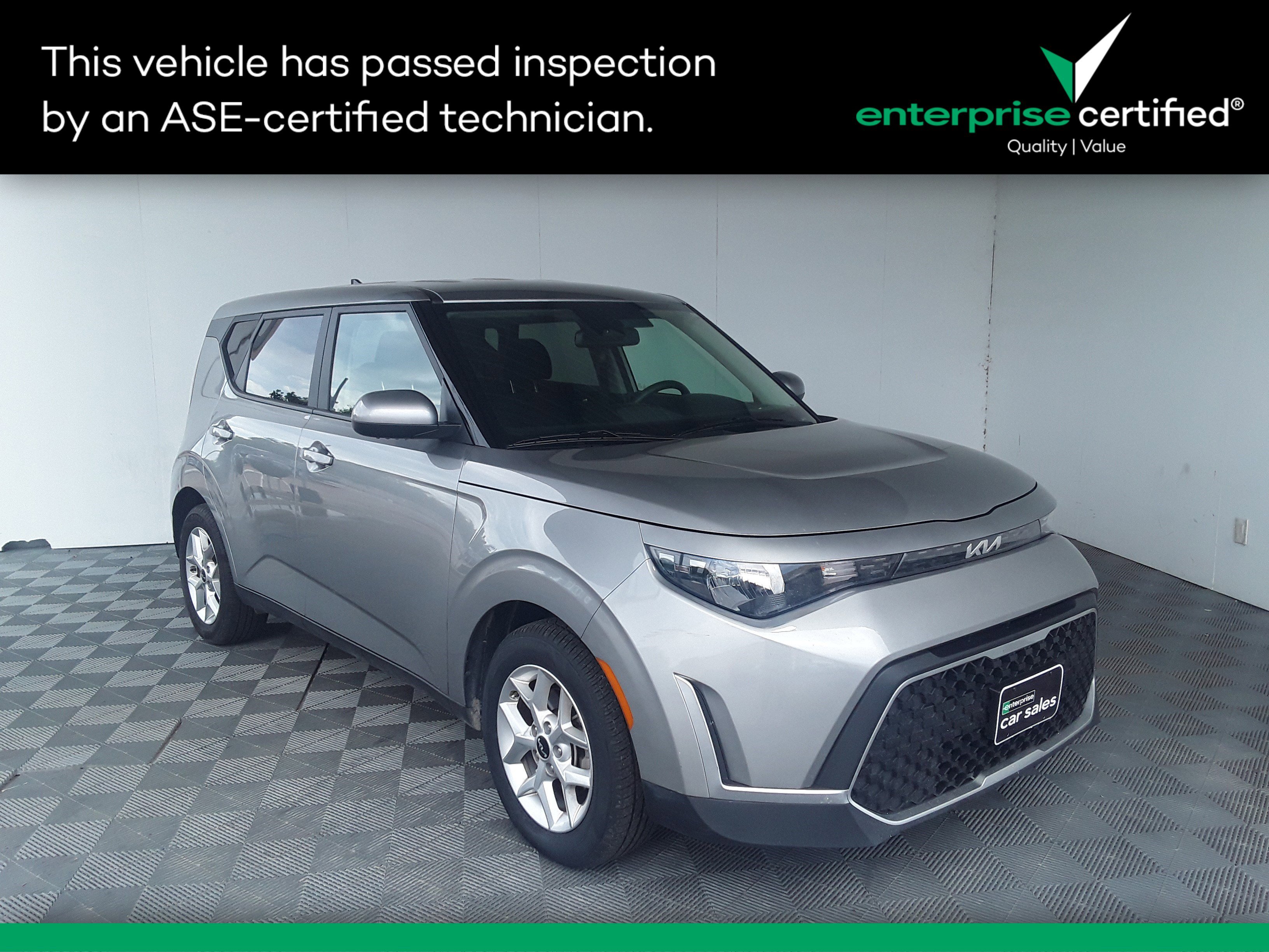 Used 2023 Kia Soul LX IVT