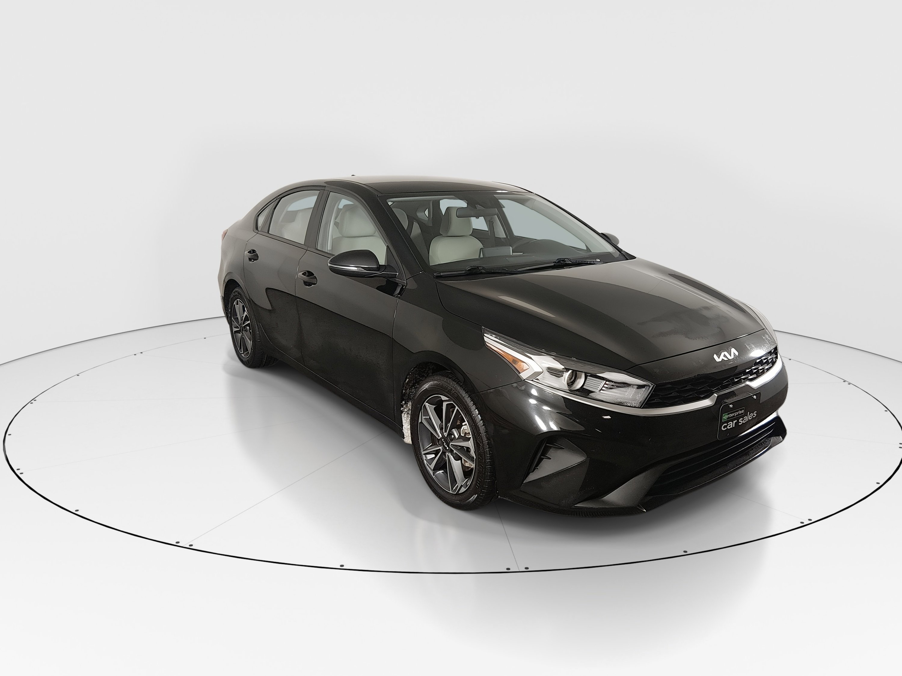 Used 2023 Kia Forte LXS IVT