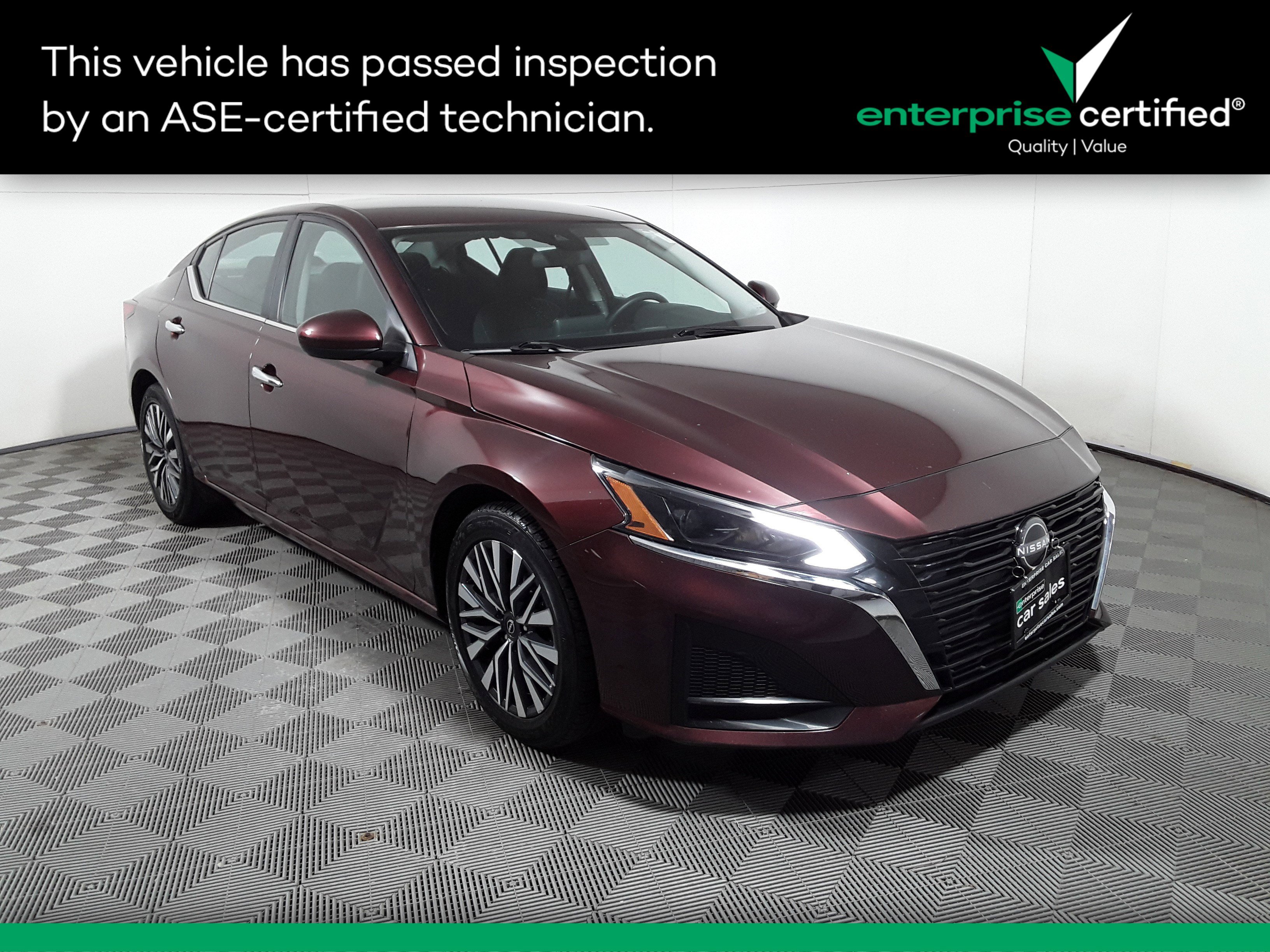 2023 Nissan Altima 2.5 SV Sedan