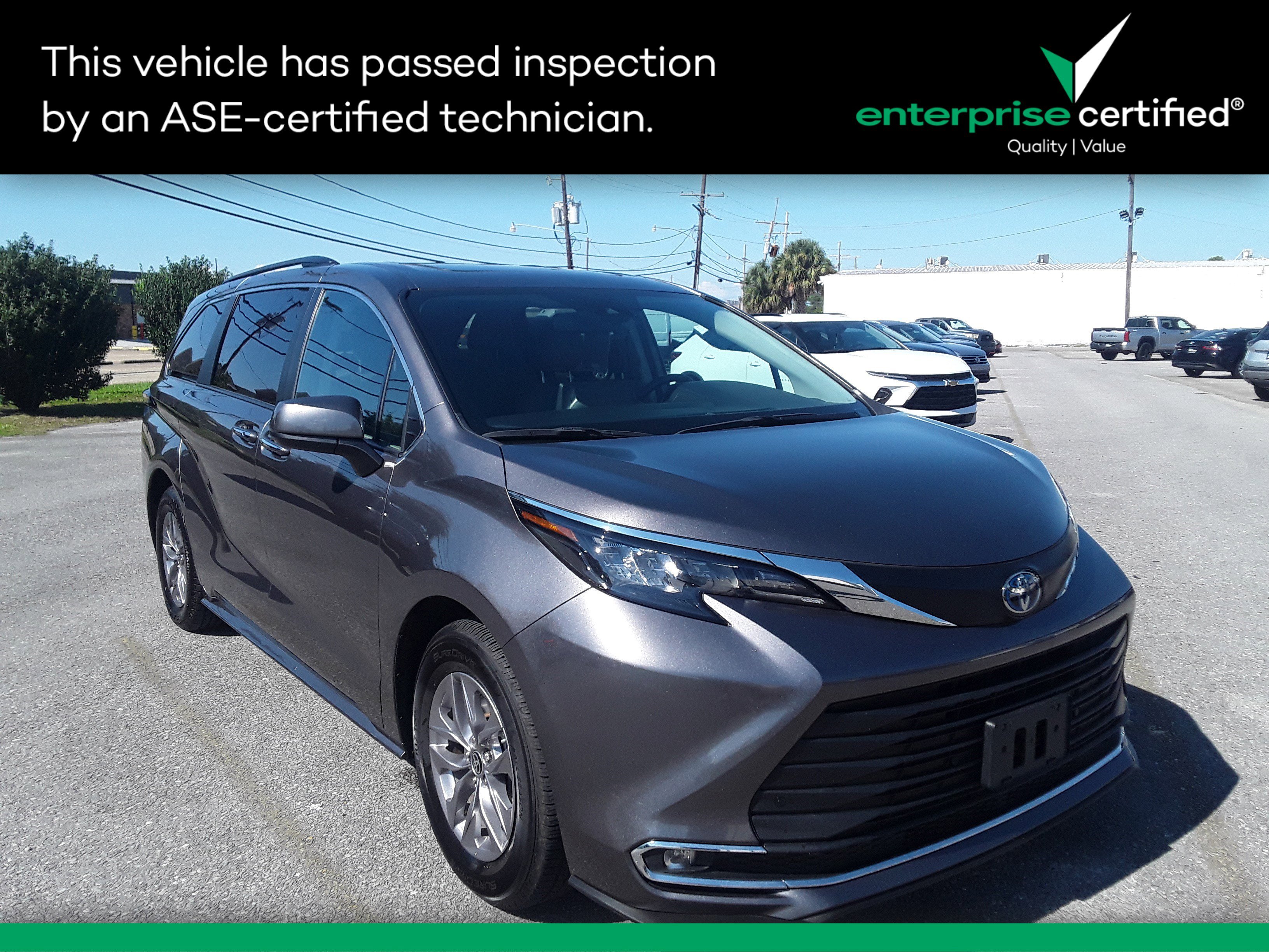 Used 2024 Toyota Sienna XLE FWD 8-Passenger