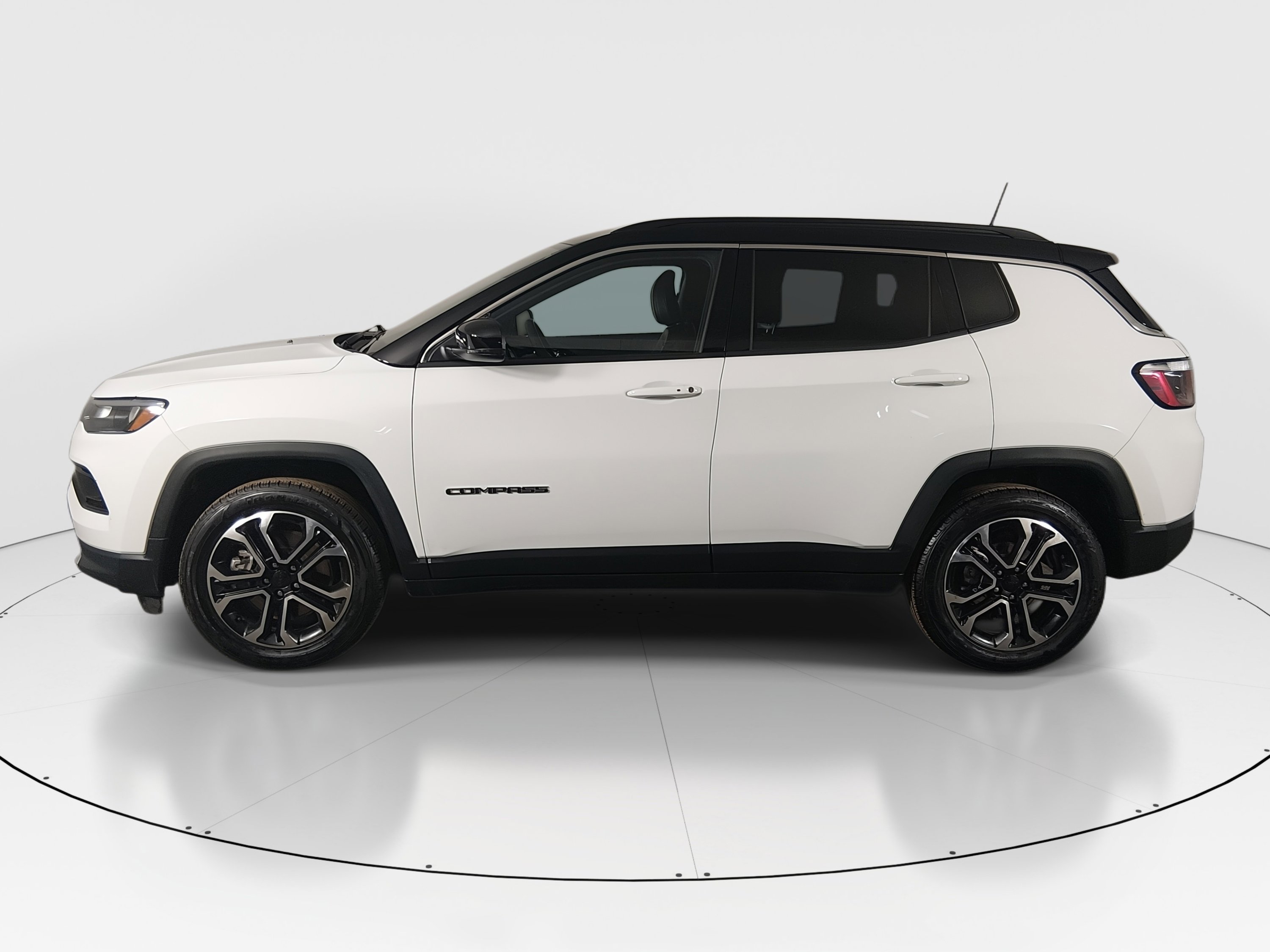 Image of Used 2024 Jeep Compass Limited 4x4