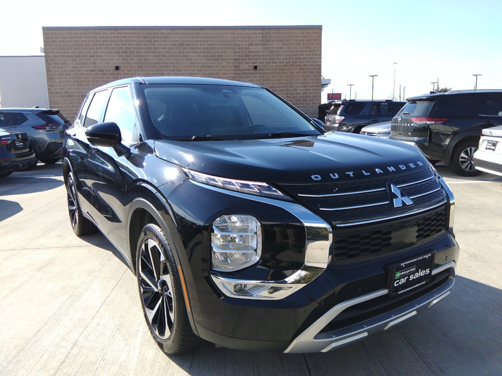 2023 Mitsubishi Outlander SE FWD