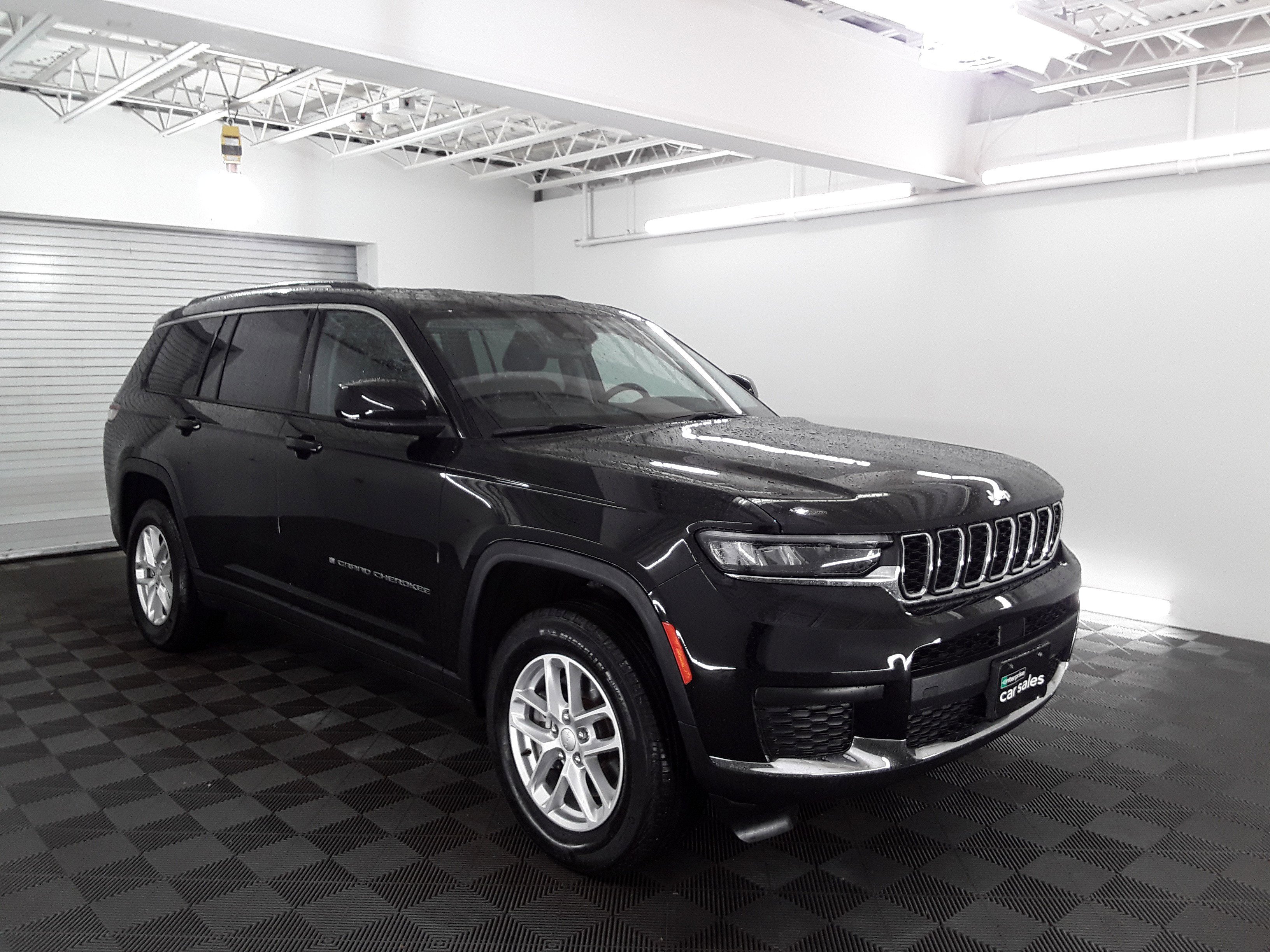 2023 Jeep Grand Cherokee L Laredo 4x4