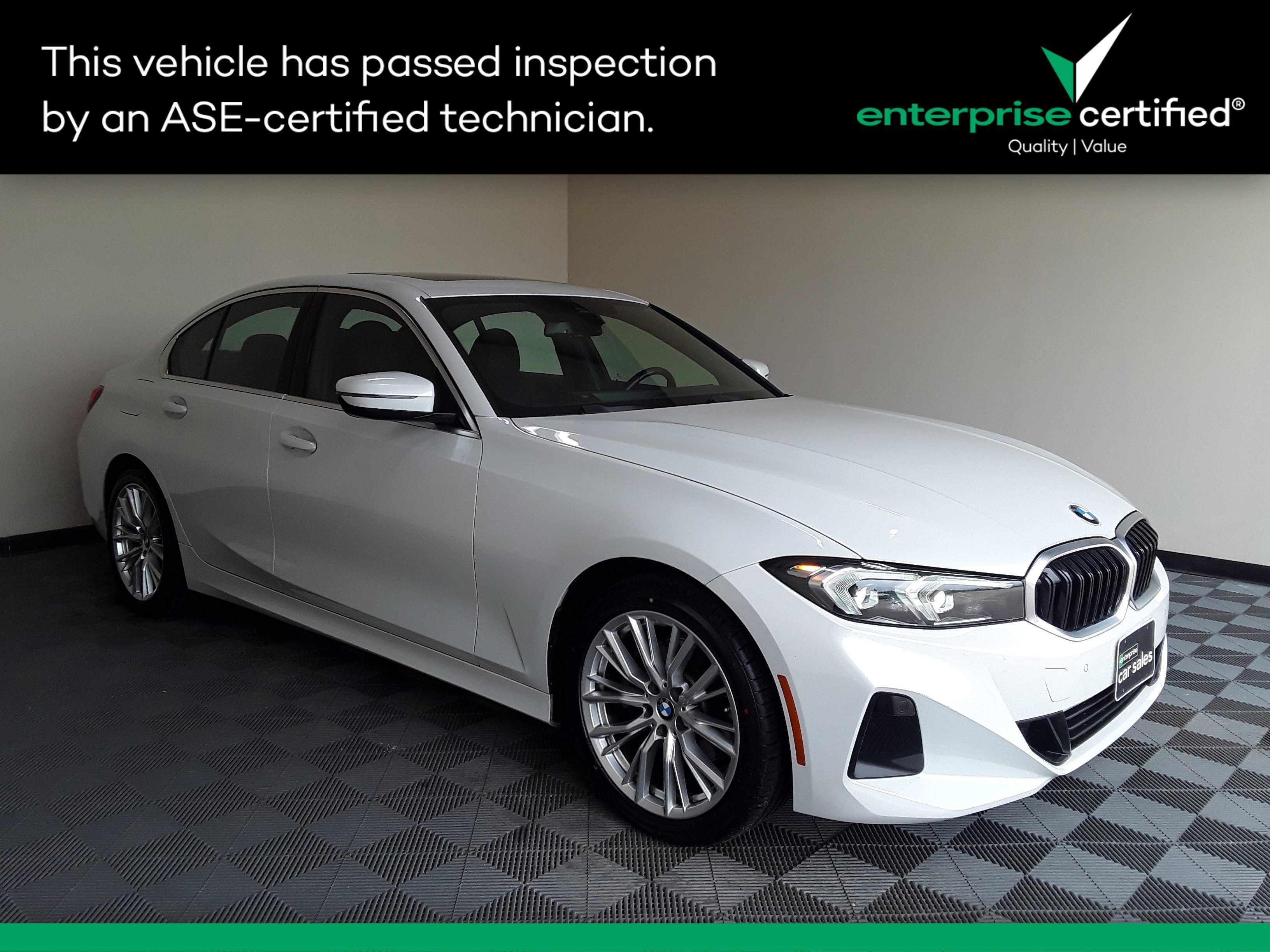 2024 BMW 3 Series 330i Sedan