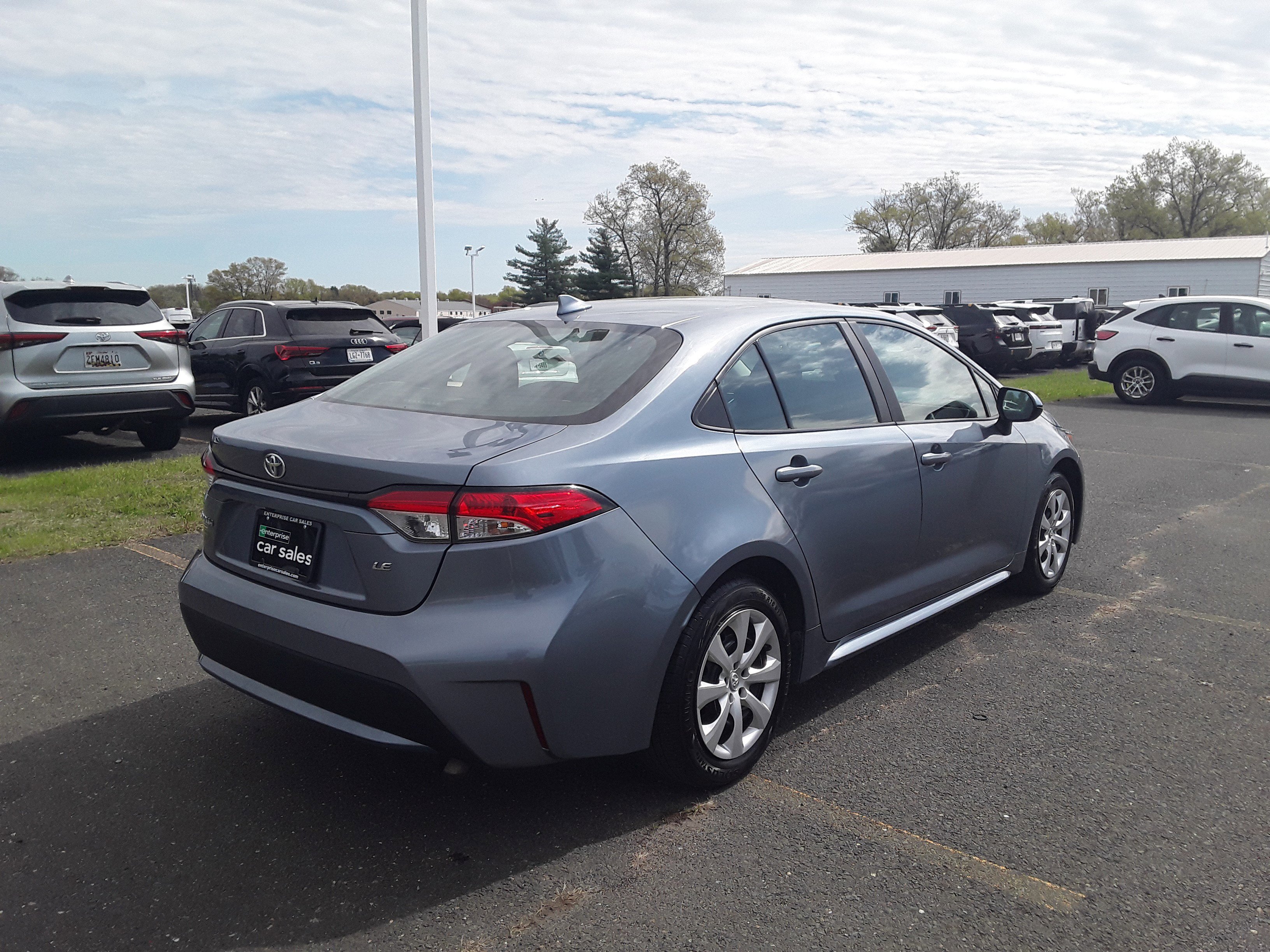 Image 2 of Used 2022 Toyota Corolla LE CVT