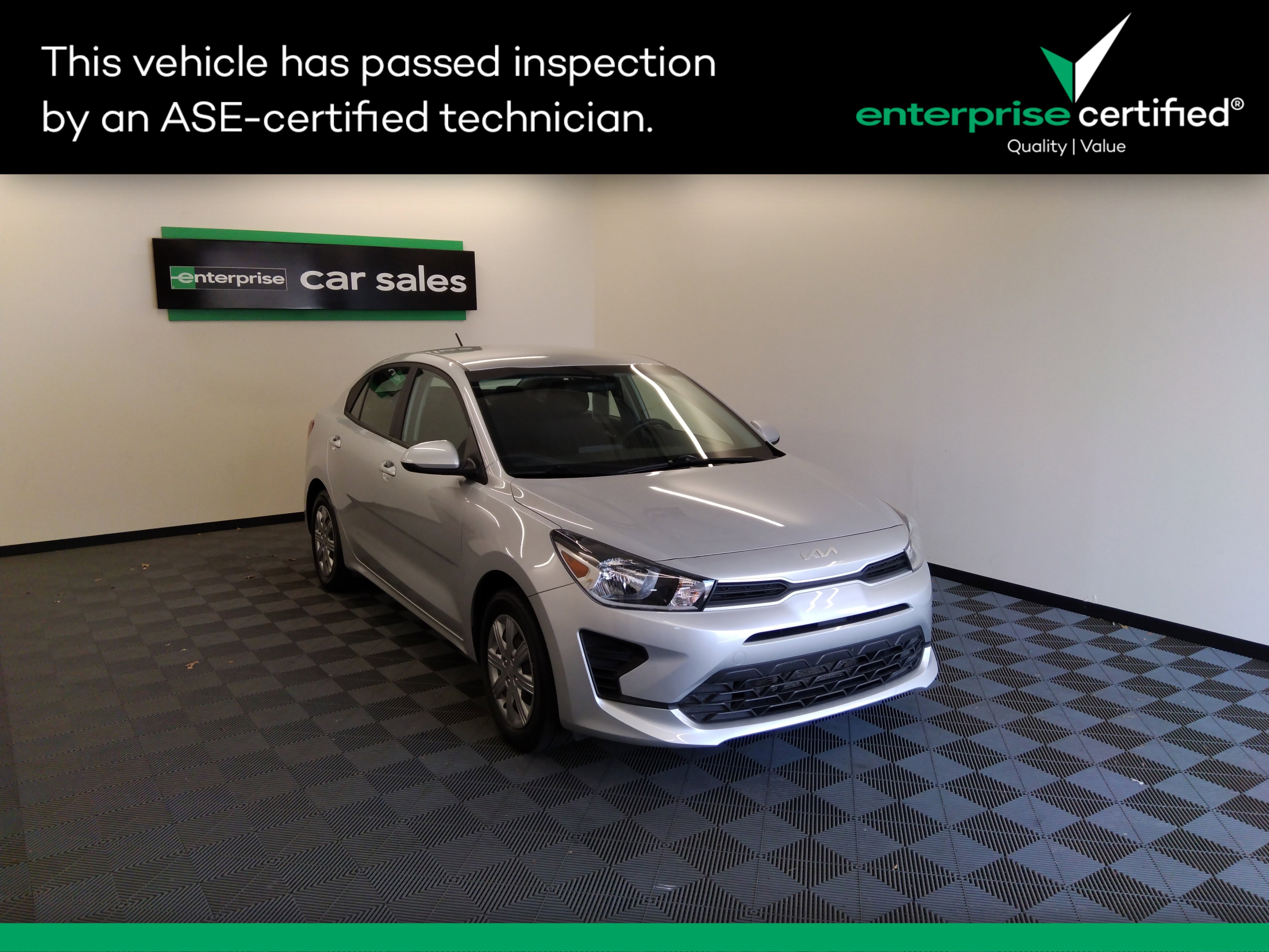 Used 2023 Kia Rio LX IVT