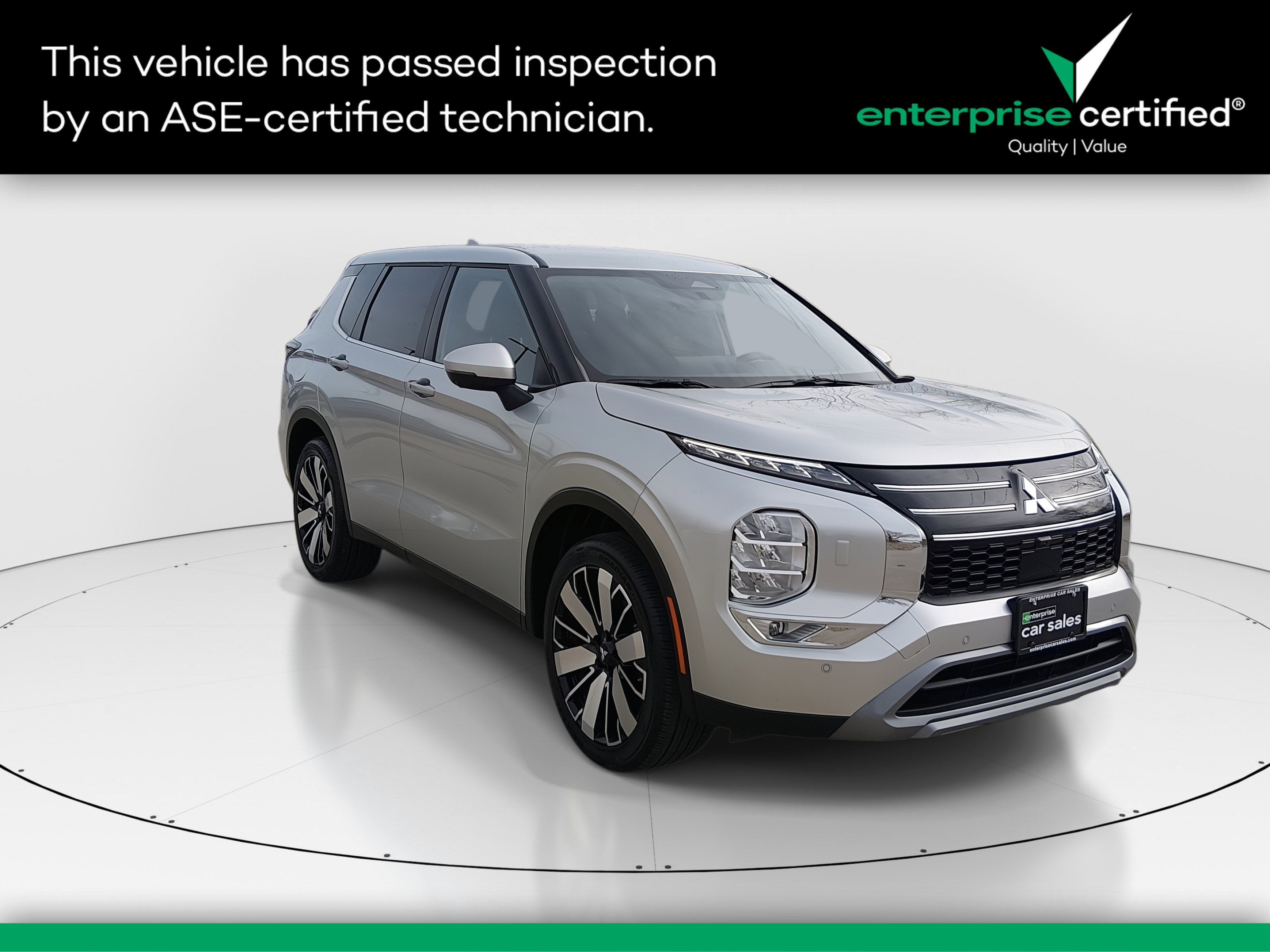 Used 2025 Mitsubishi Outlander SE S-AWC