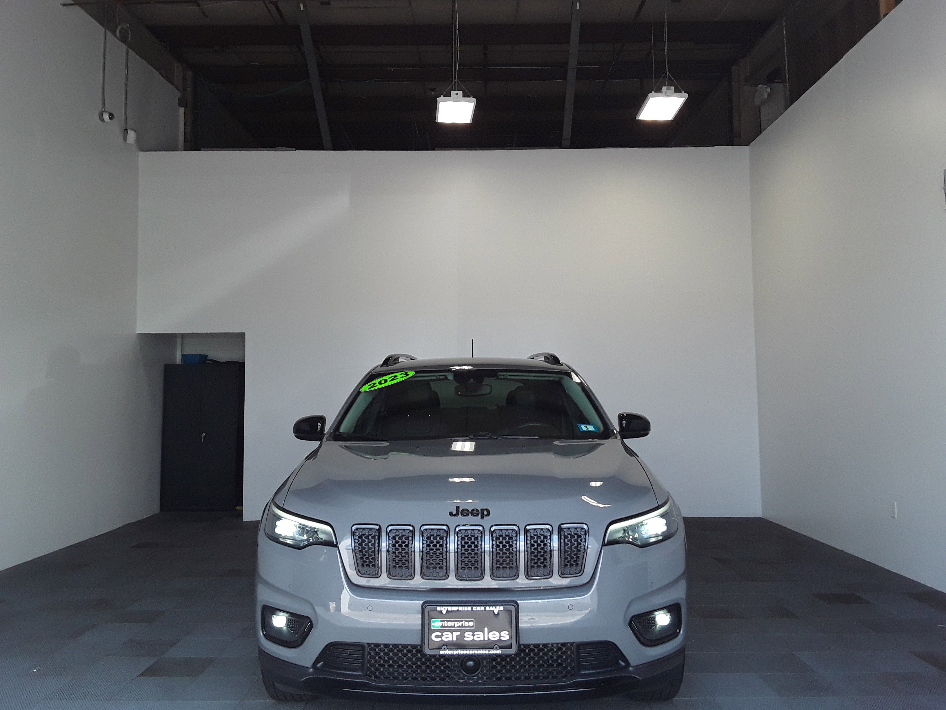 Used 2023 Jeep Cherokee Altitude Lux 4x4