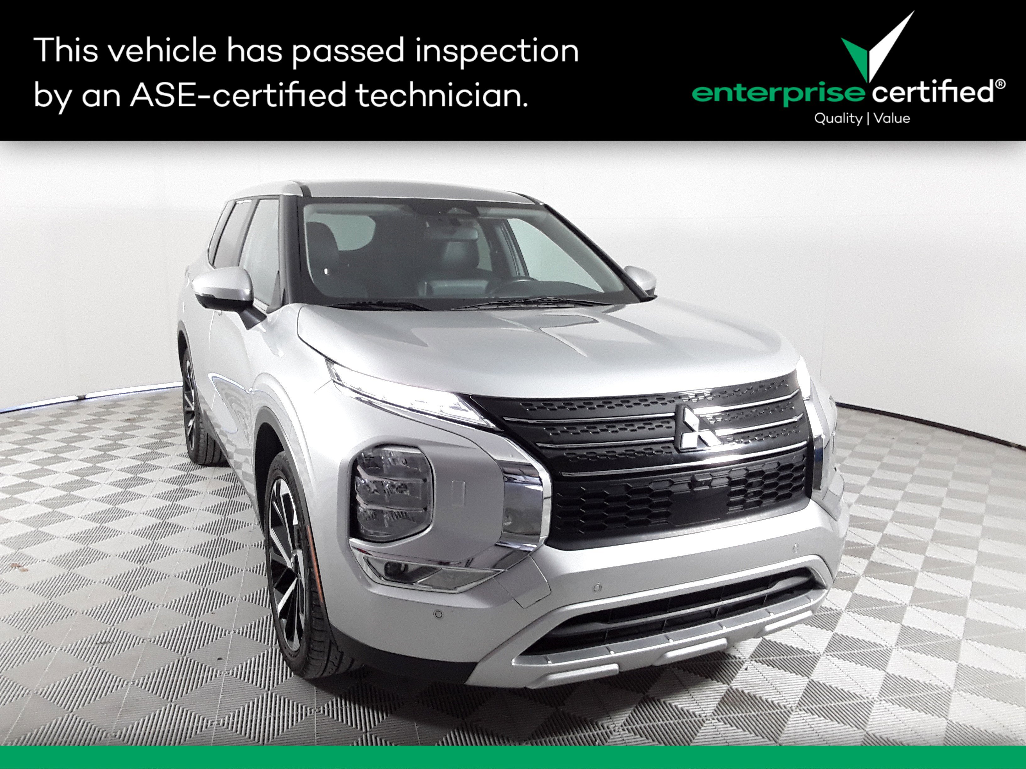 Used 2024 Mitsubishi Outlander SE S-AWC