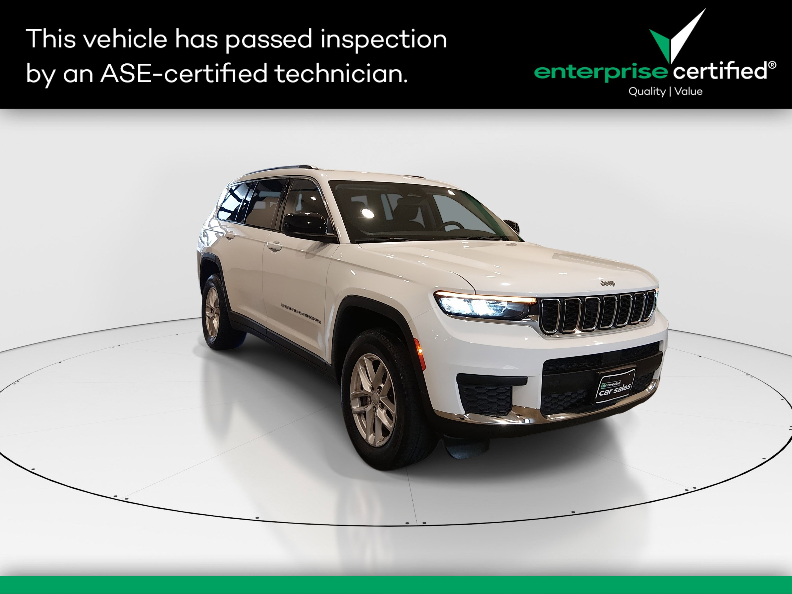 2023 Jeep Grand Cherokee L Laredo's photo