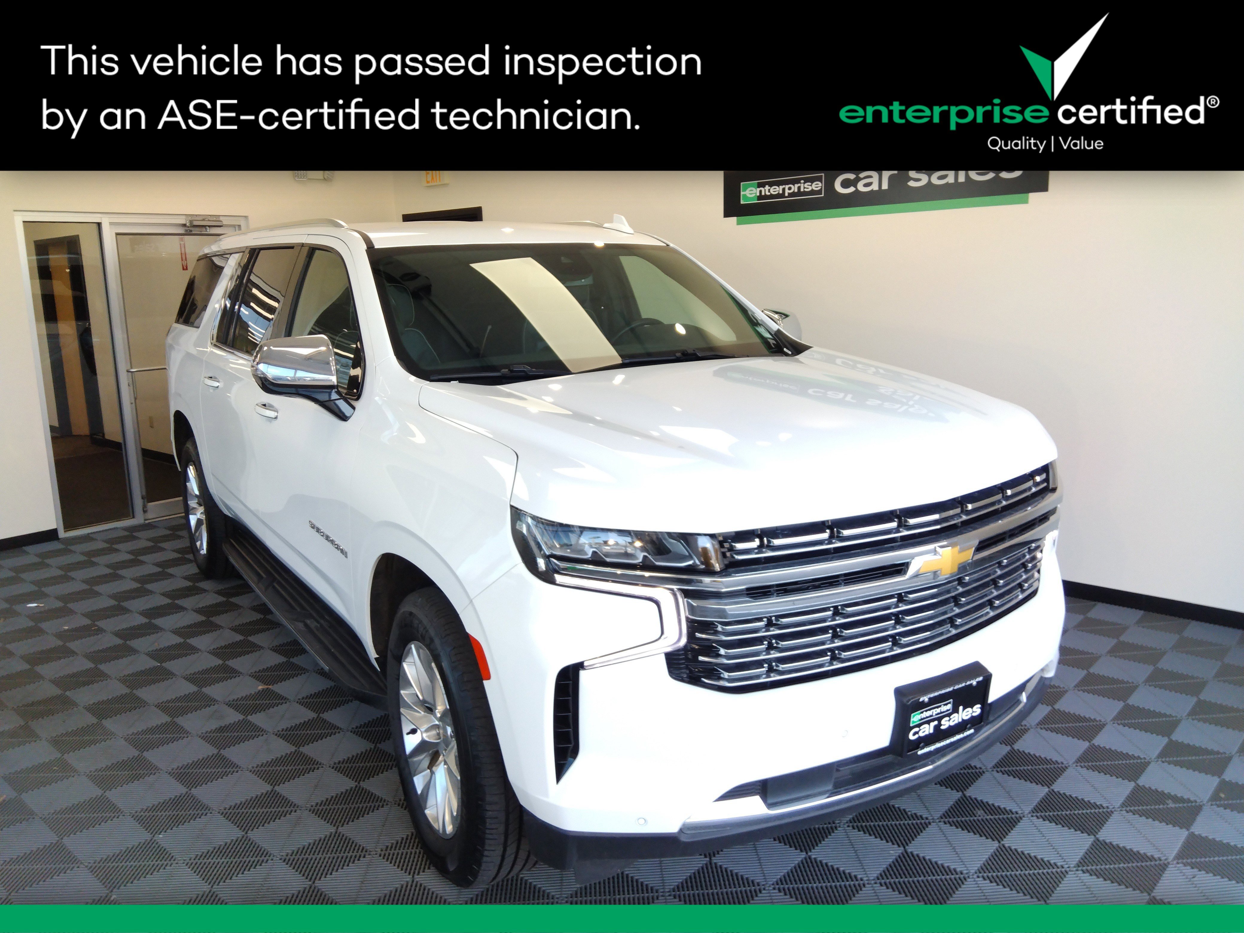 2023 Chevrolet Suburban 4WD 4dr Premier