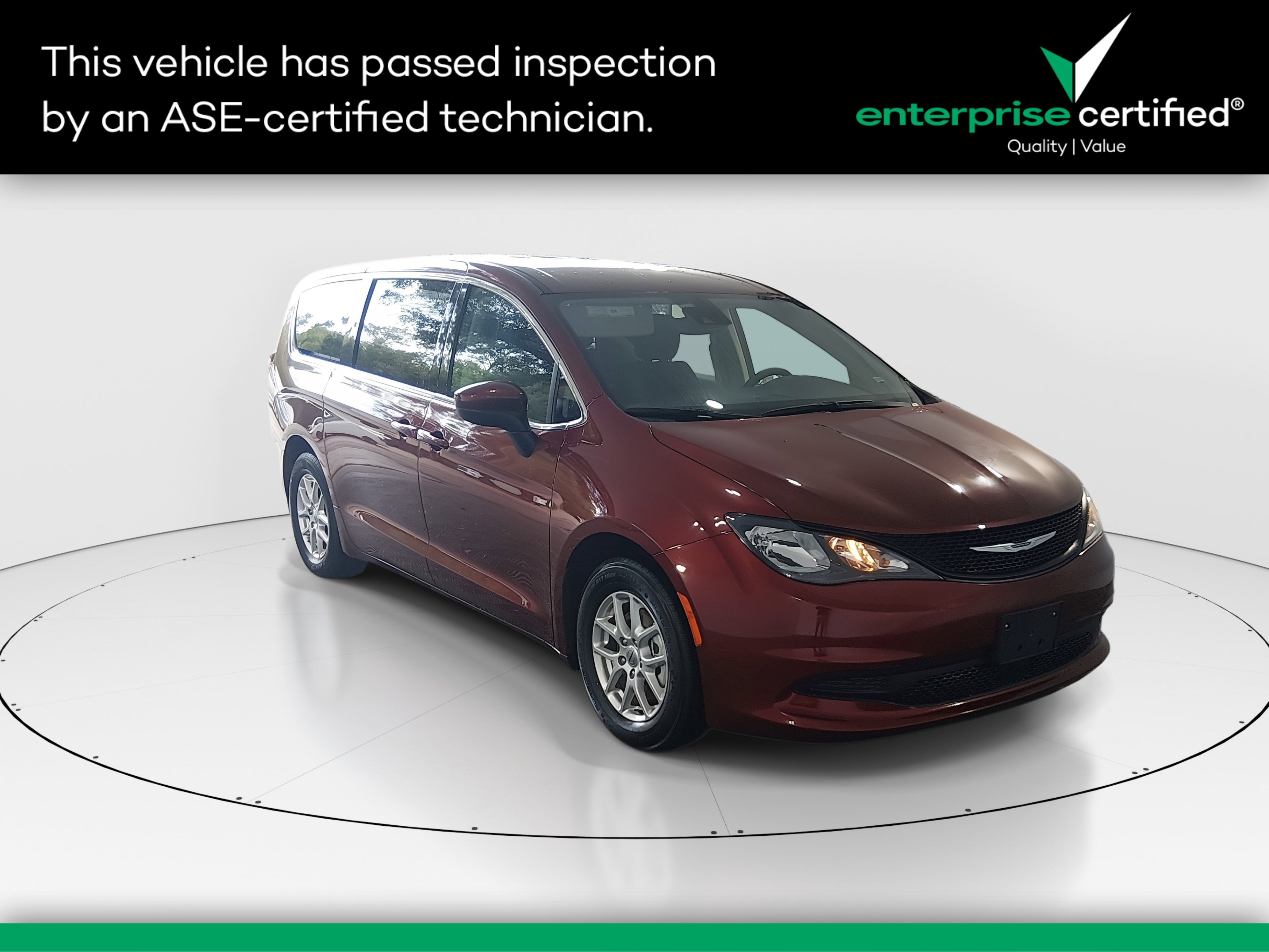 2023 Chrysler Voyager LX