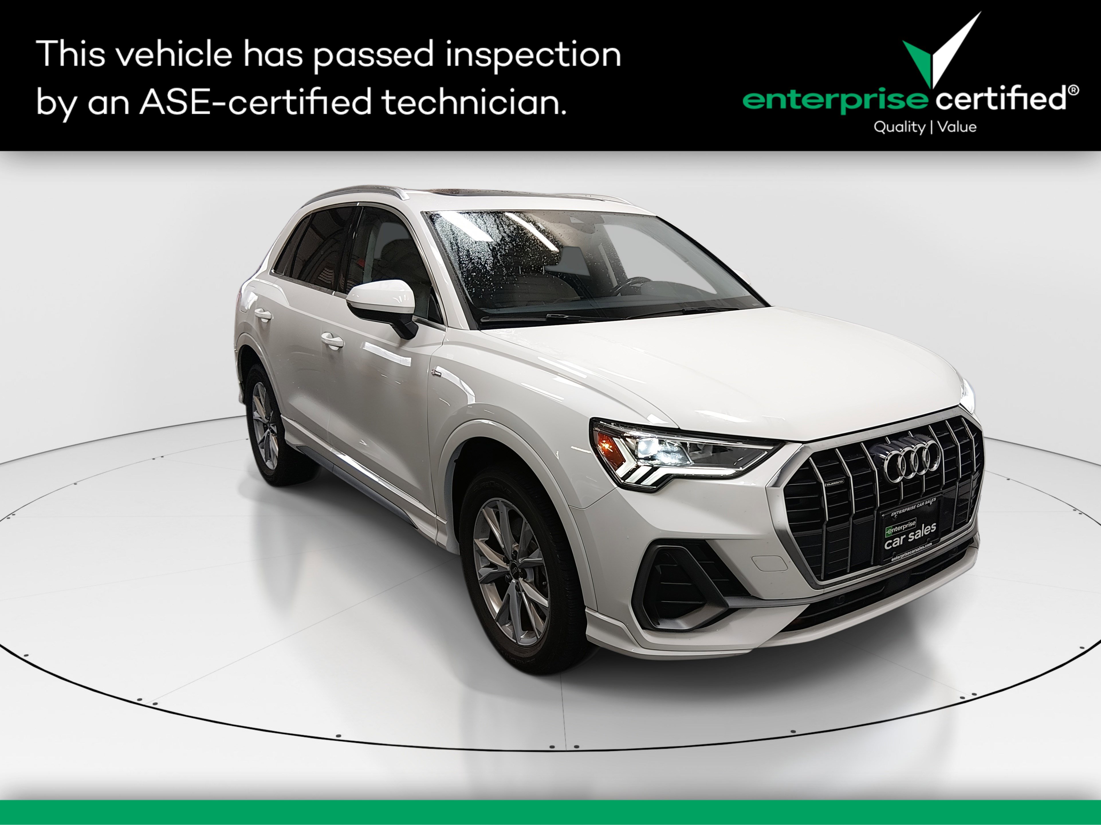 2024 Audi Q3 S Line Premium's photo