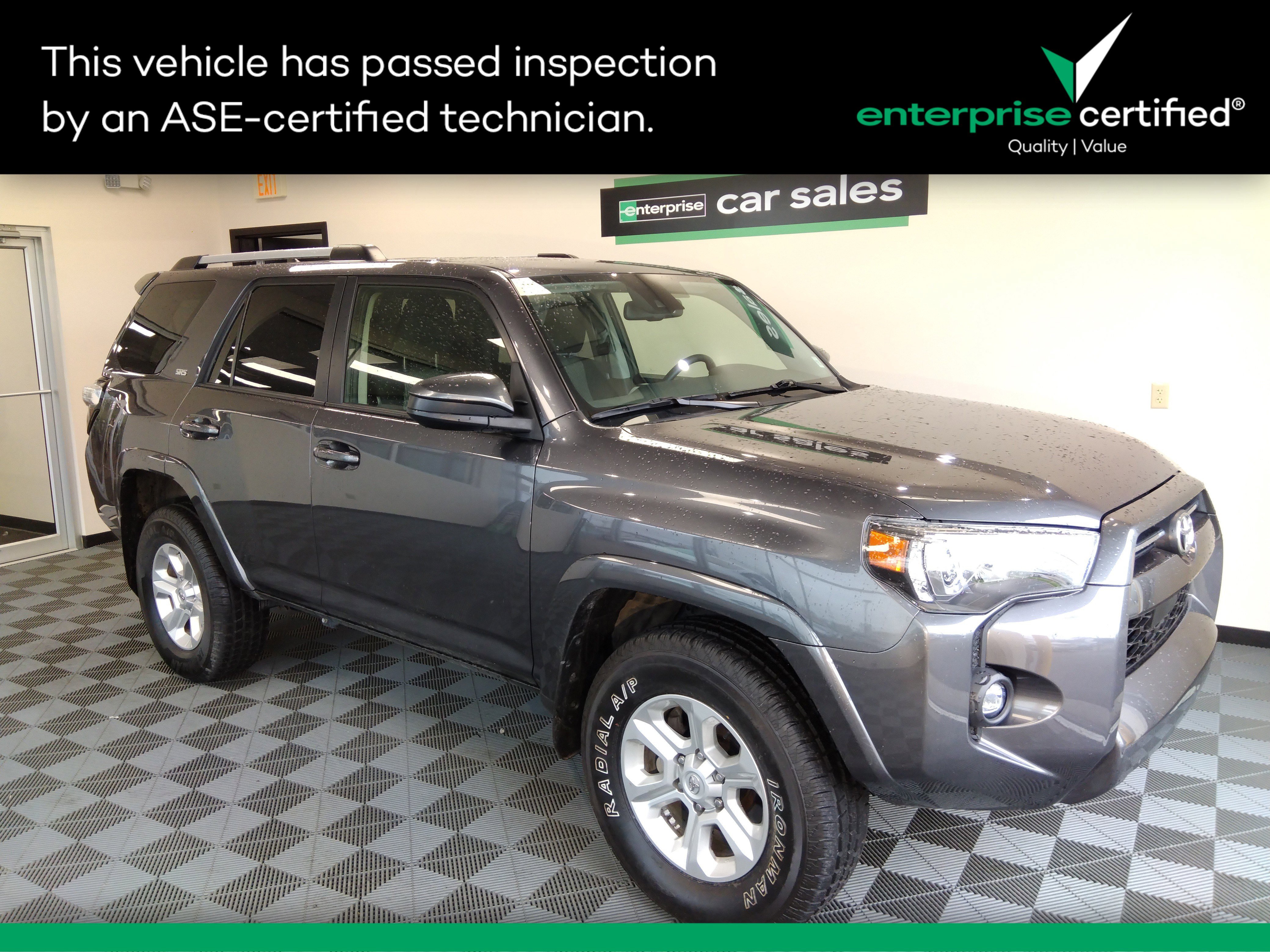 2023 Toyota 4Runner SR5 4WD