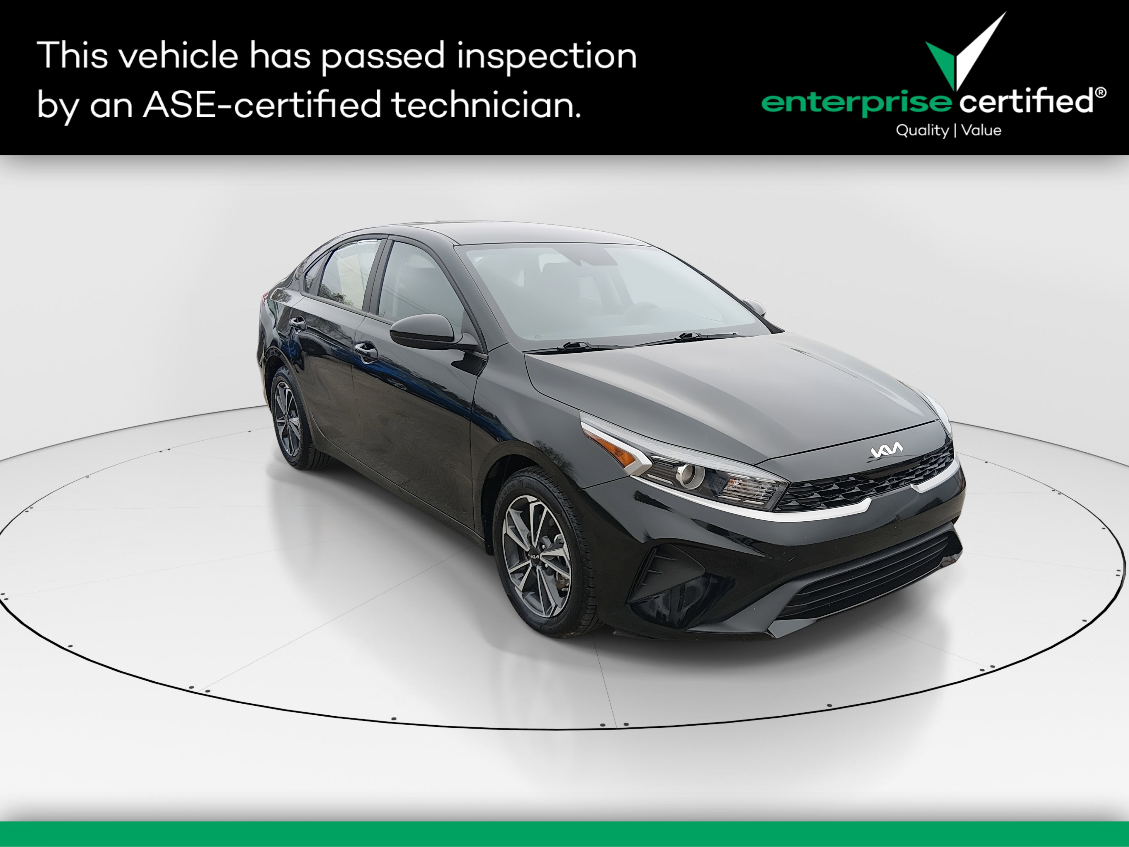 2024 Kia Forte LXS's photo