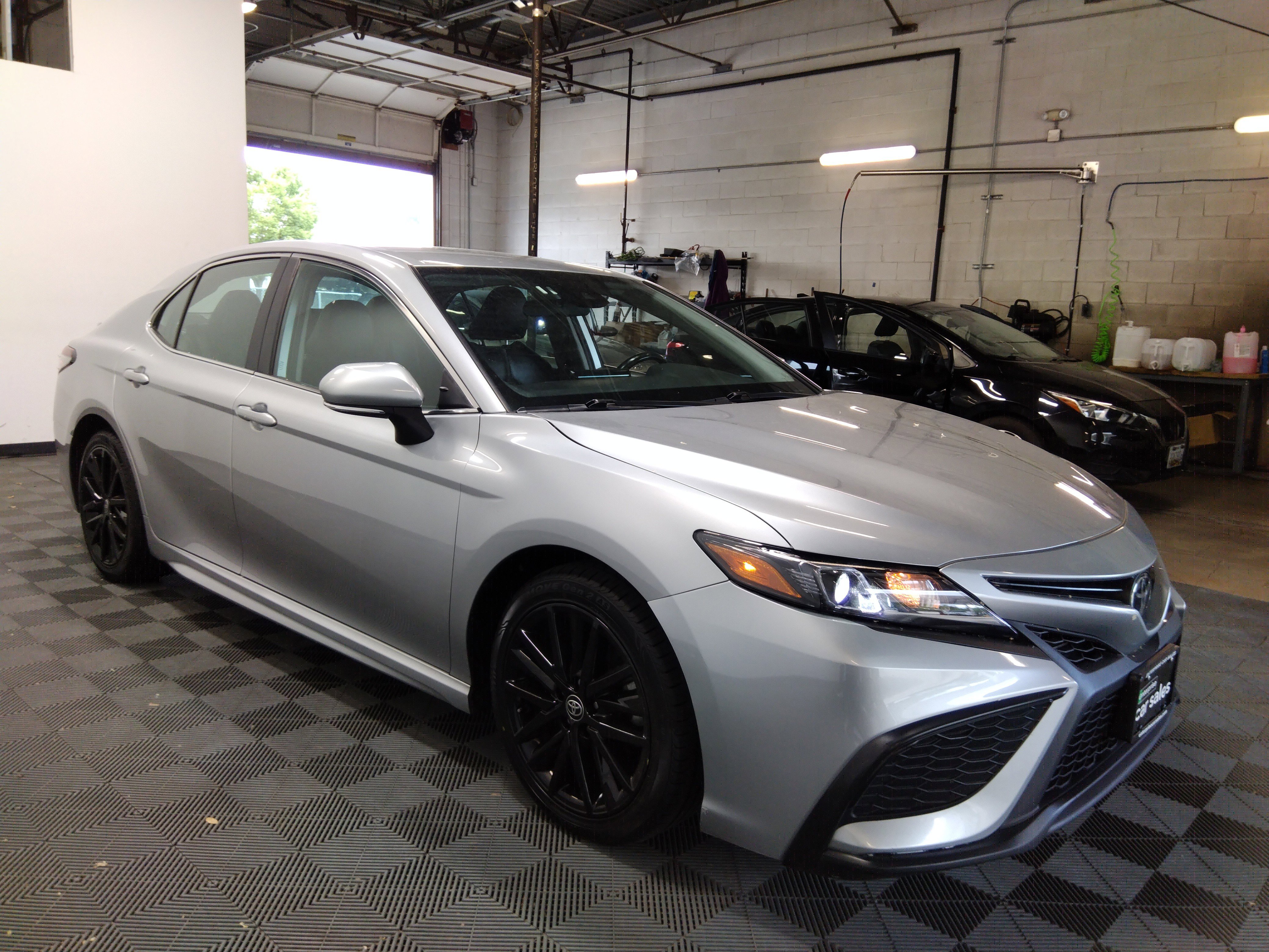 2022 Toyota Camry SE Auto