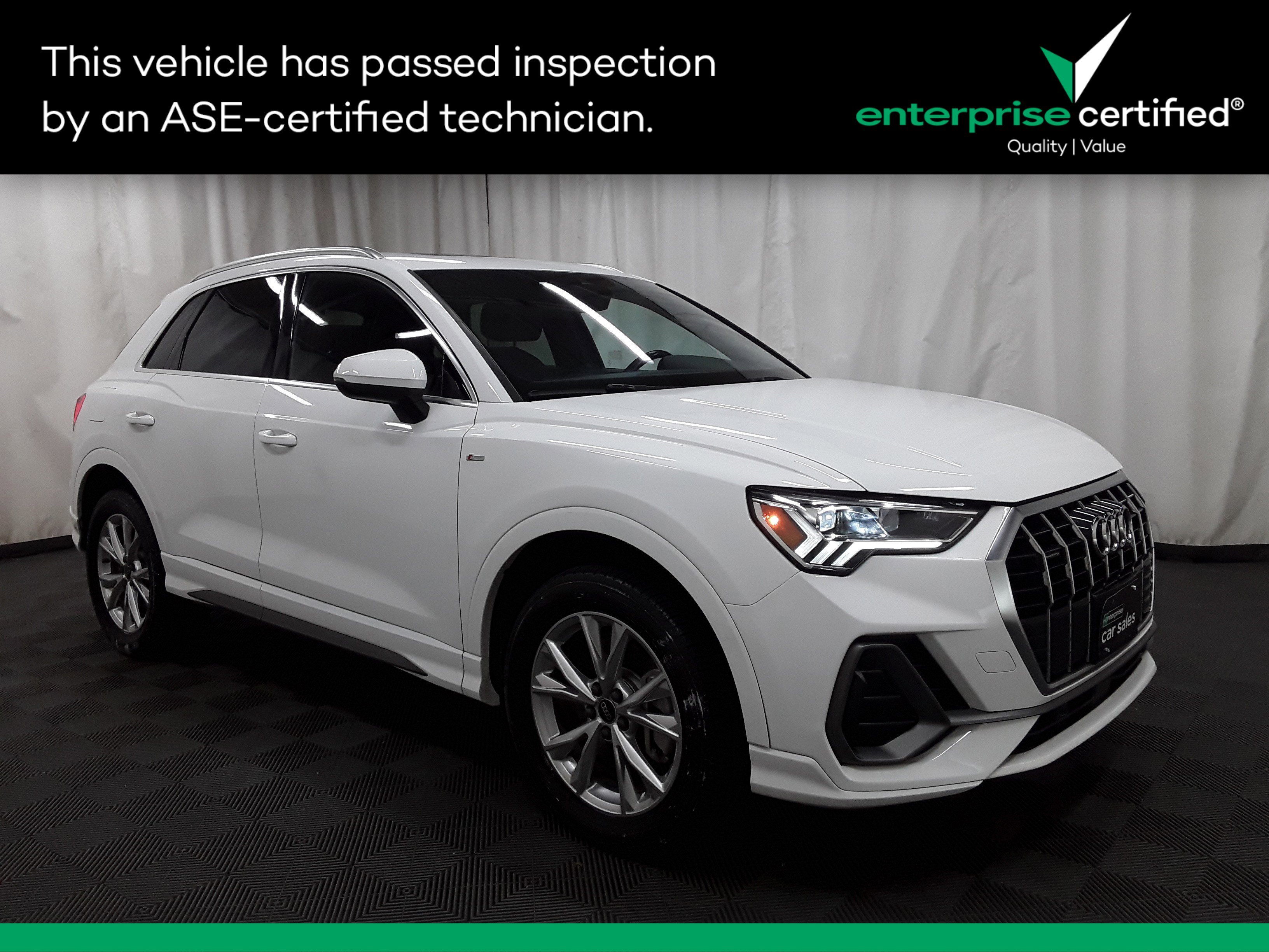 2023 Audi Q3 S line Premium 45 TFSI quattro